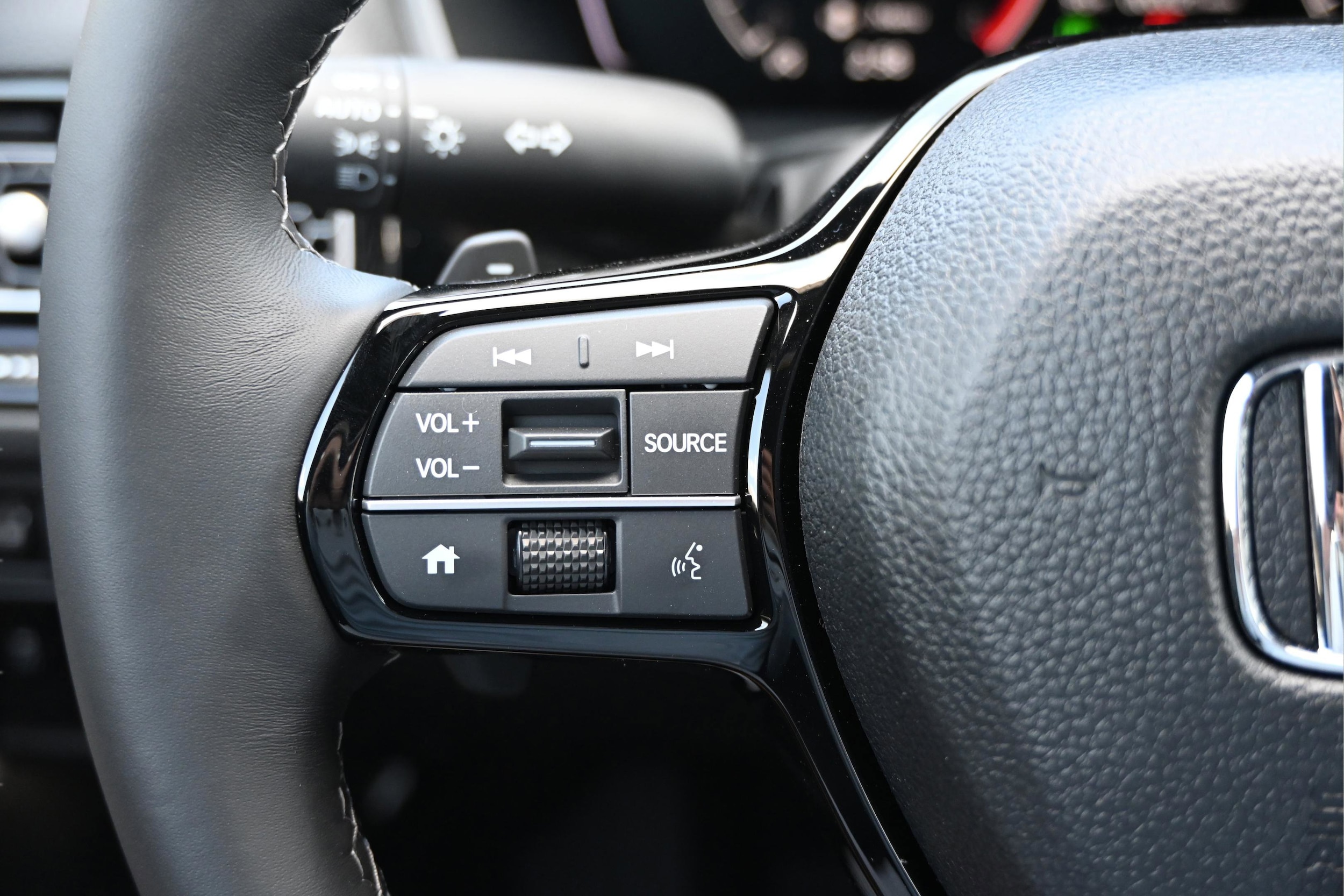 2026 Honda Civic Hatchback Sport - Photo 29