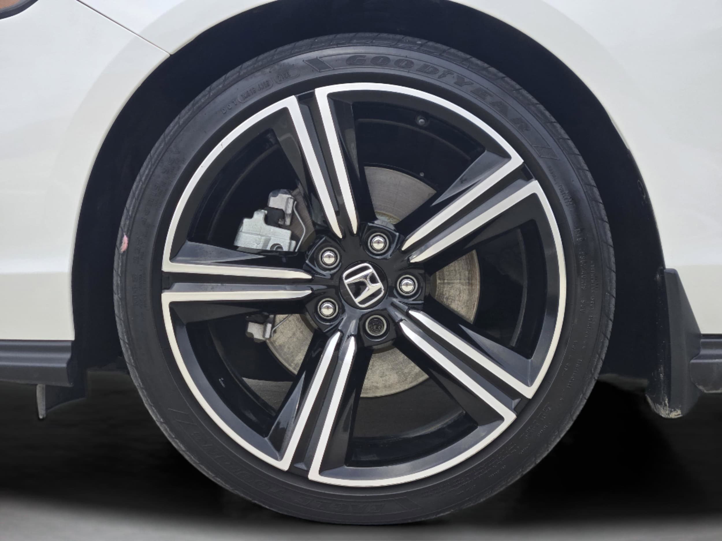 2023 Honda Accord Hybrid Sport - Photo 29