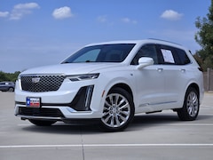 2022 CADILLAC XT6