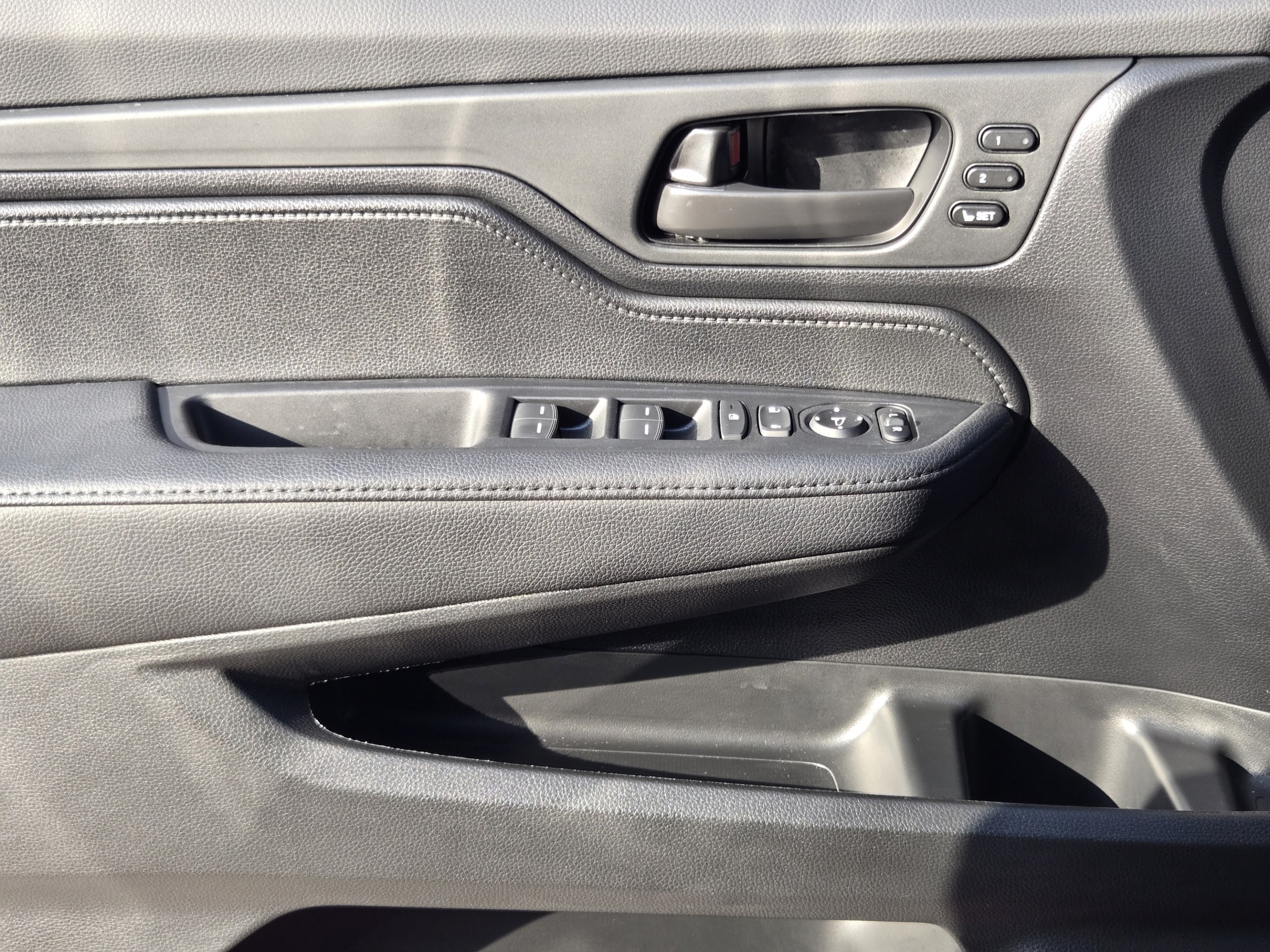 2025 Honda Odyssey Sport L - Photo 20