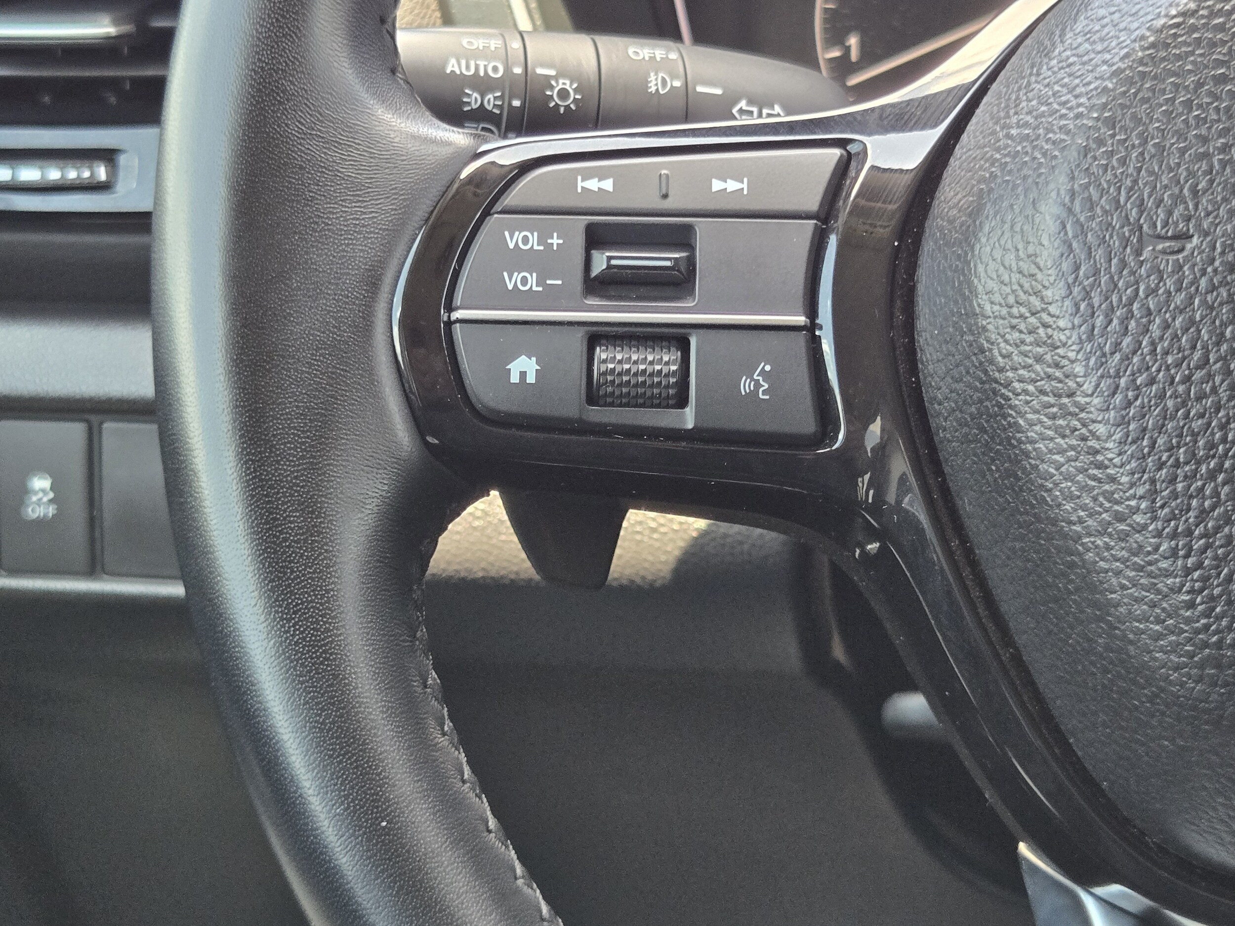 2024 Honda Pilot EX-L - Photo 28