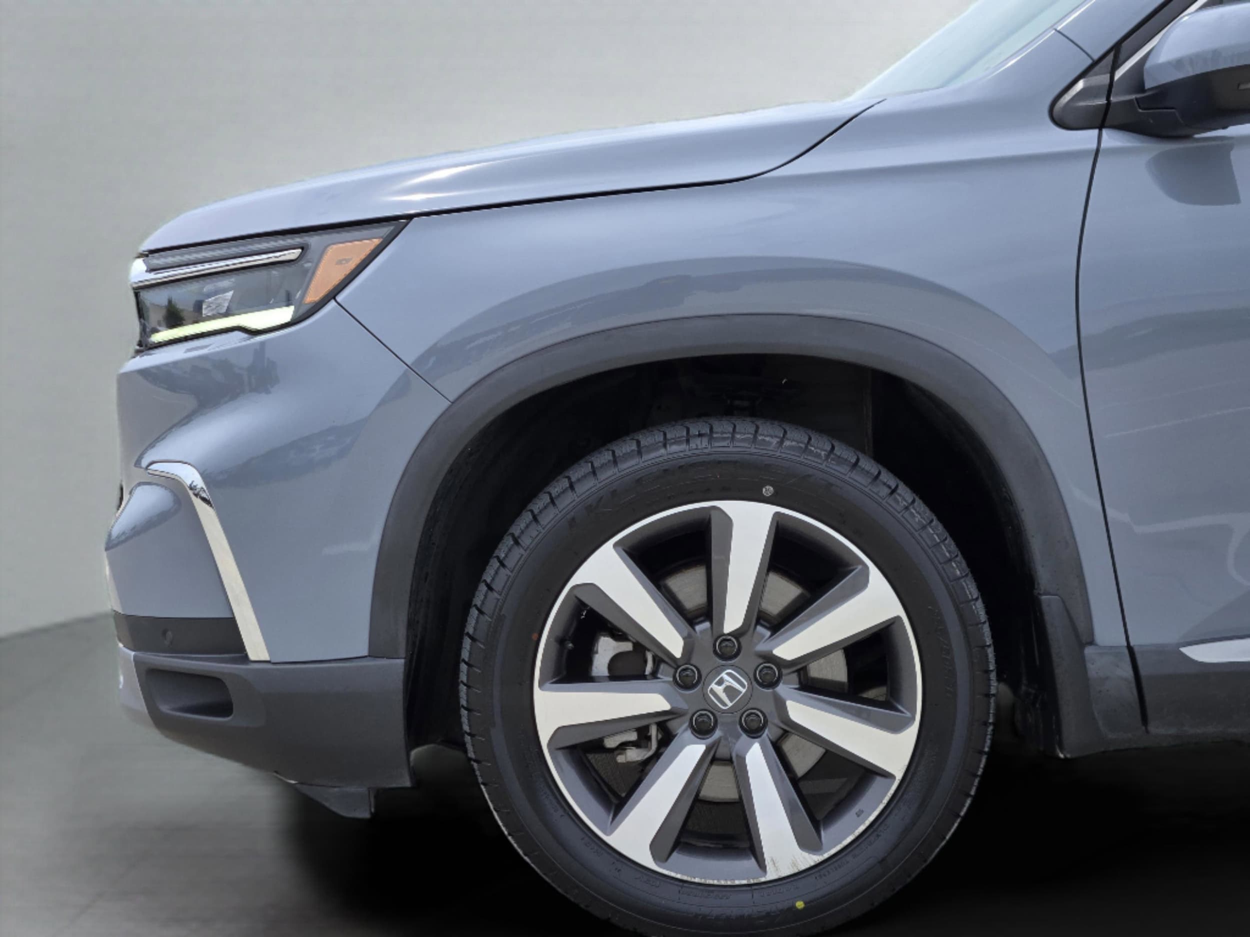 2025 Honda Pilot Touring - Photo 30