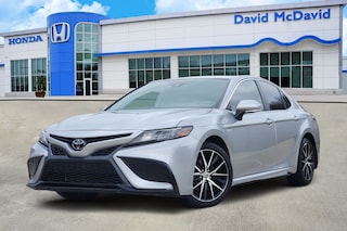 2024 Toyota Camry SE Sedan