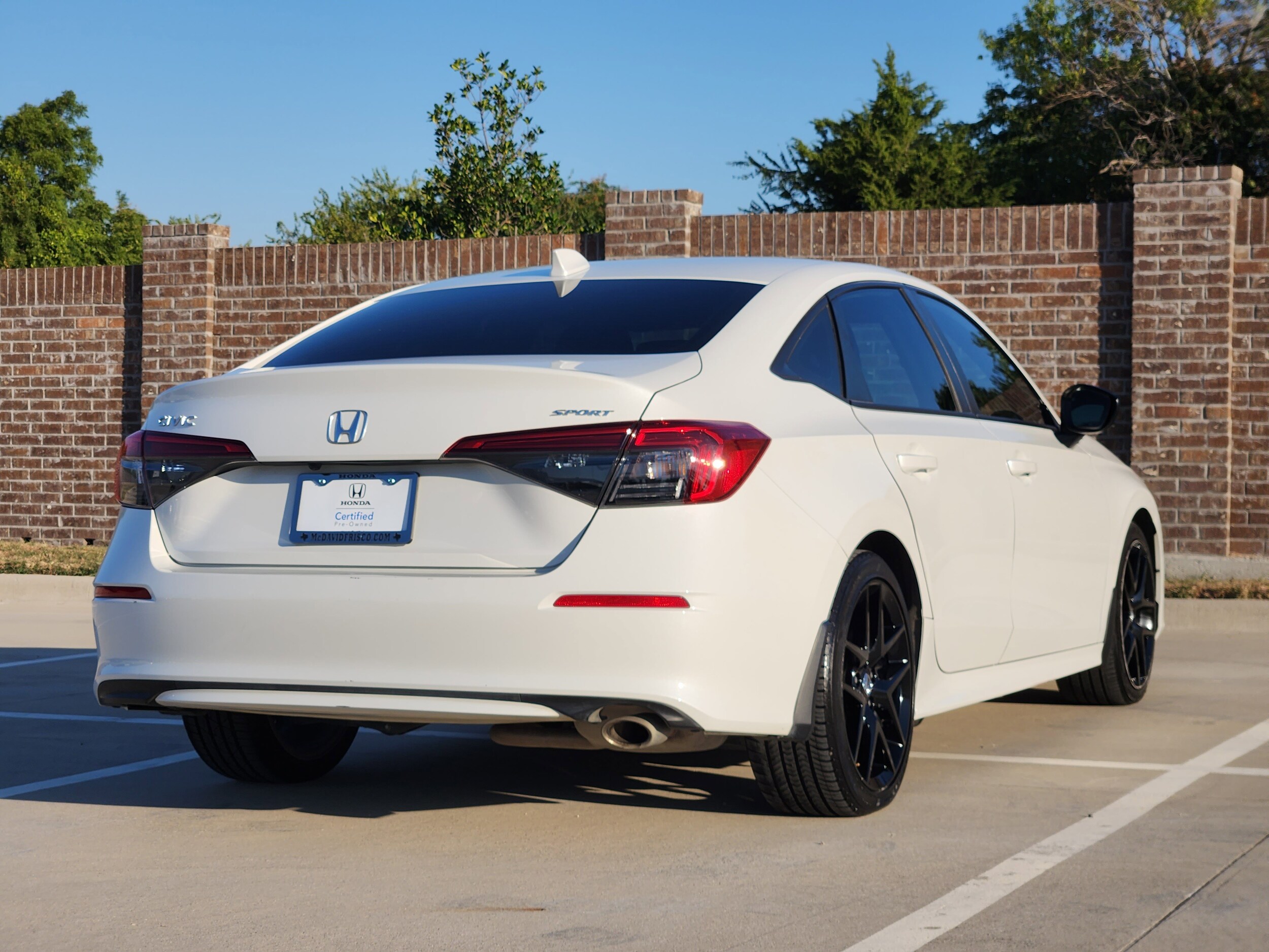 2022 Honda Civic Sport photo 3