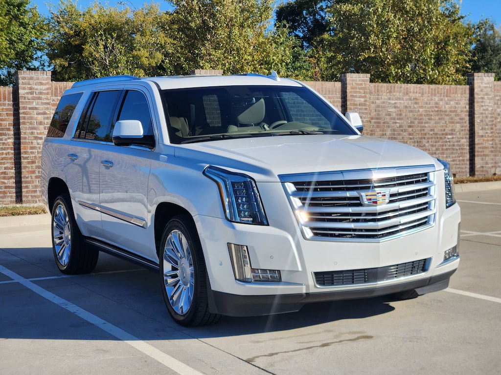Used 2018 Cadillac Escalade Platinum SUV