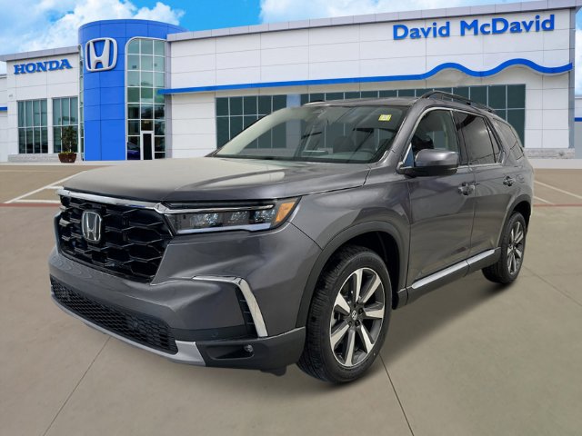 2025 Honda Pilot Touring's photo