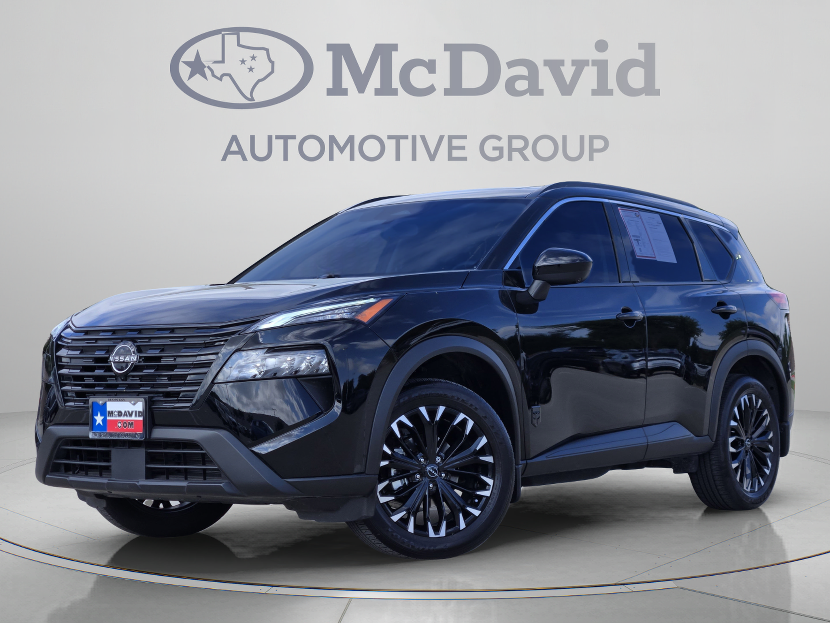 2026 Nissan Rogue Dark Armor SUV
