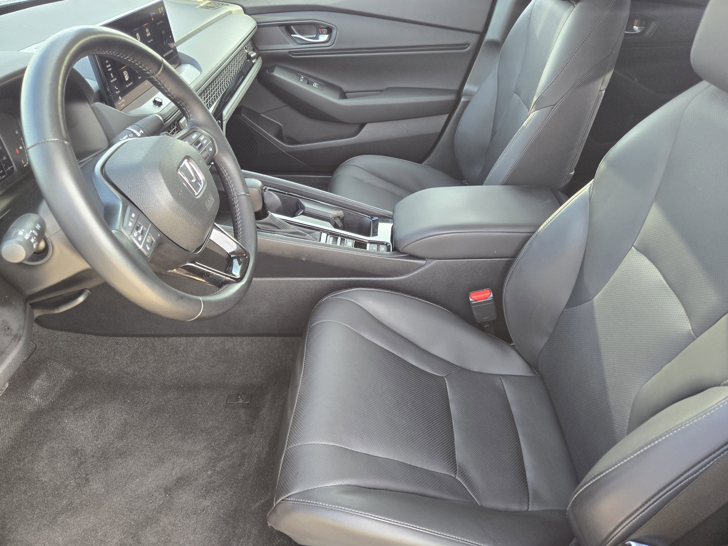 2024 Honda Accord Hybrid EX-L - Photo 9