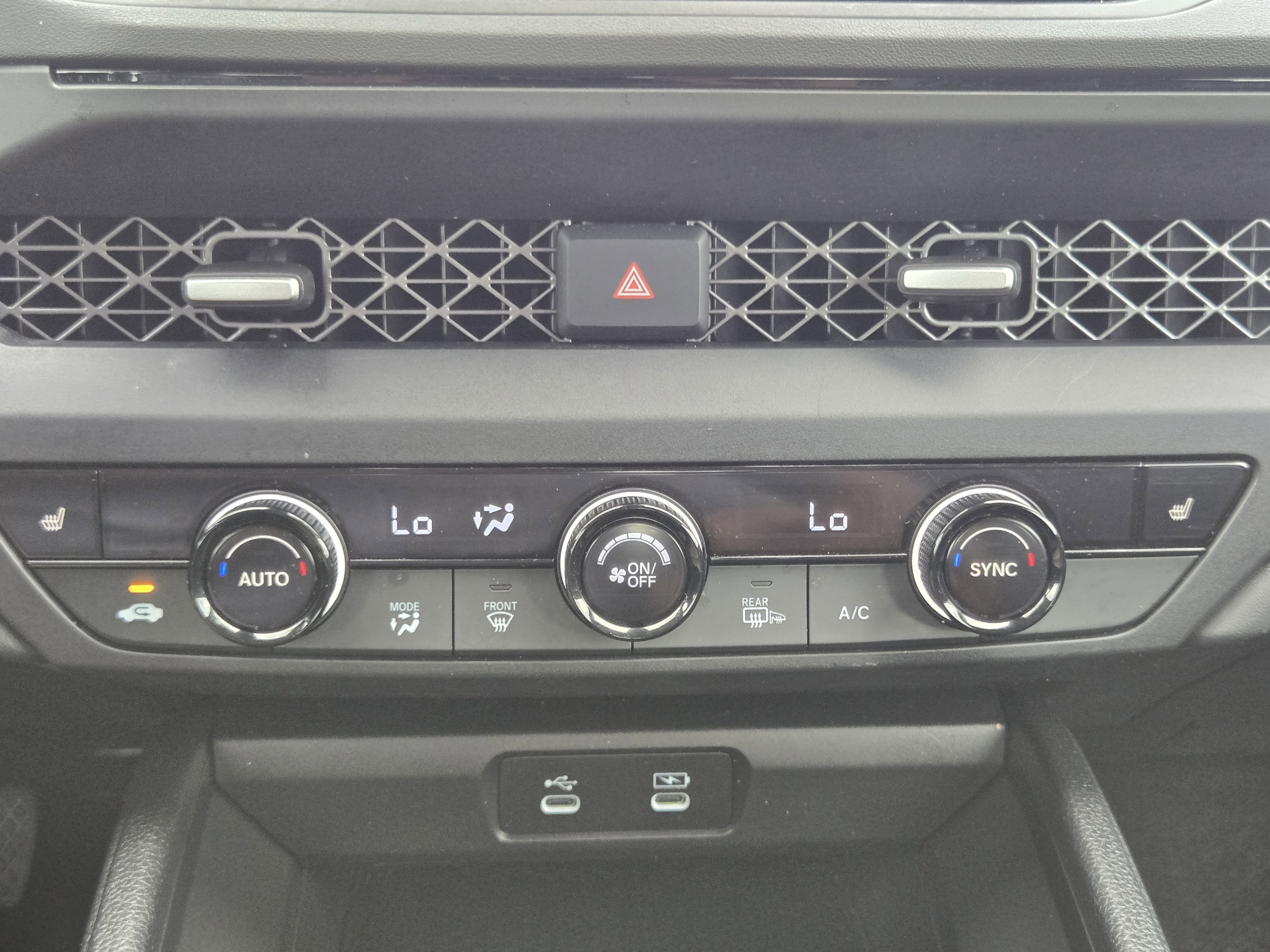2024 Honda Accord EX - Photo 19