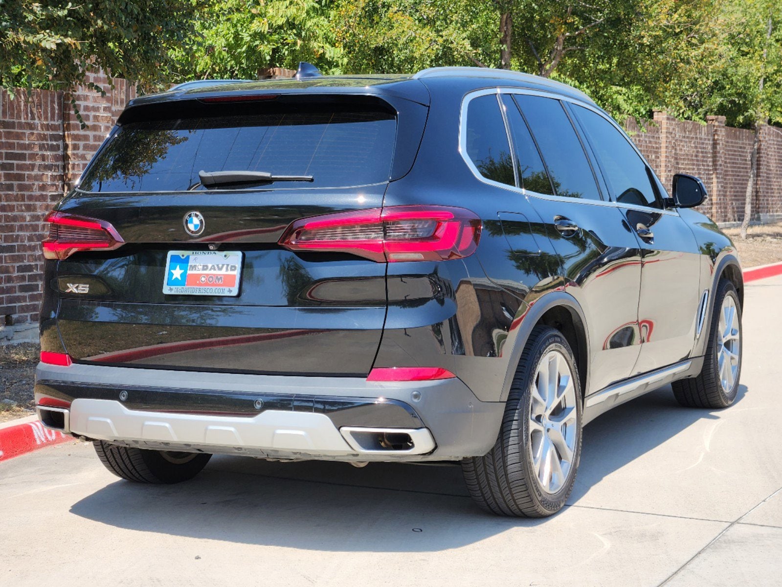 Used 2021 BMW X5 40i with VIN 5UXCR4C07M9H52982 for sale in Frisco, TX