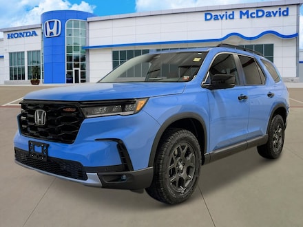 2025 Honda Pilot TrailSport SUV