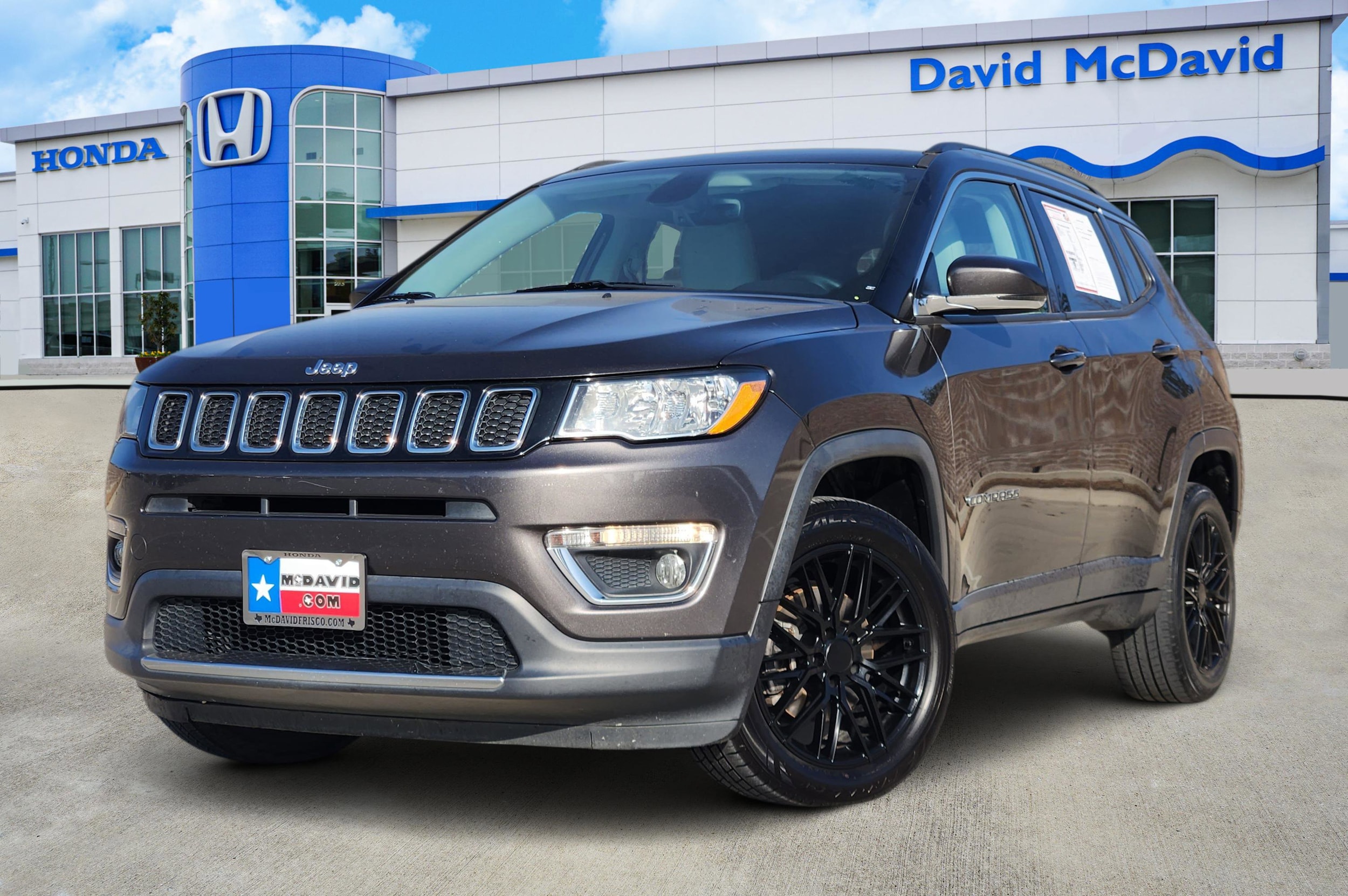 2018 Jeep Compass Limited's photo