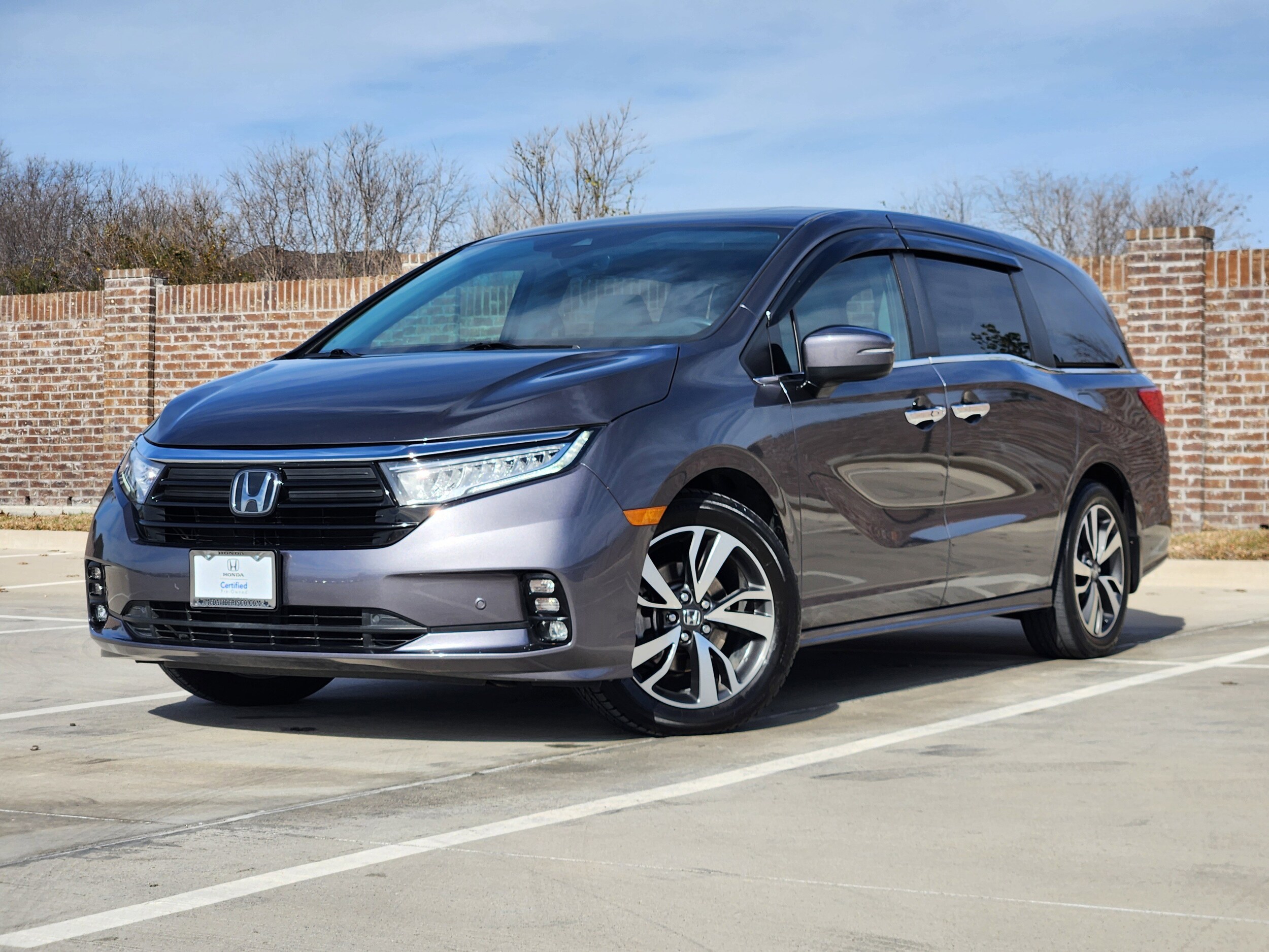2023 Honda Odyssey Touring's photo
