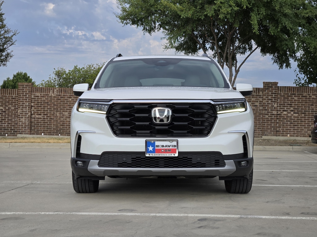Certified 2025 Honda Pilot Touring SUV