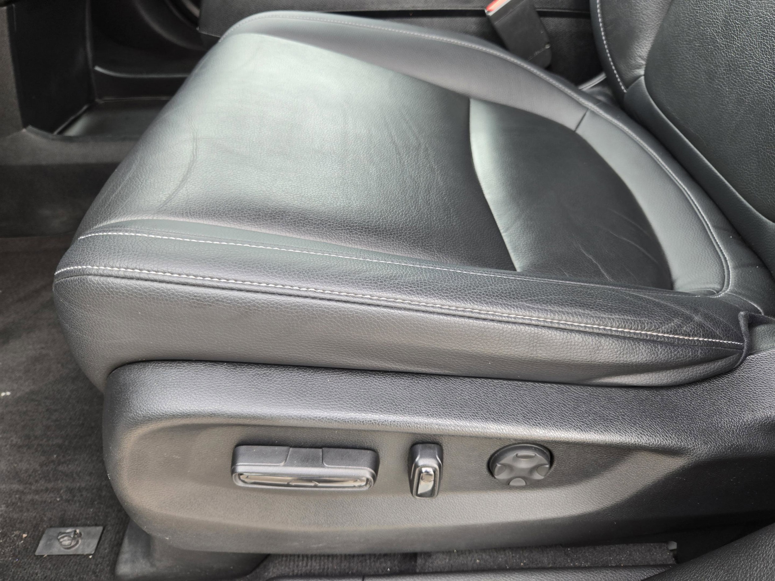 2023 Honda Odyssey EX-L - Photo 12