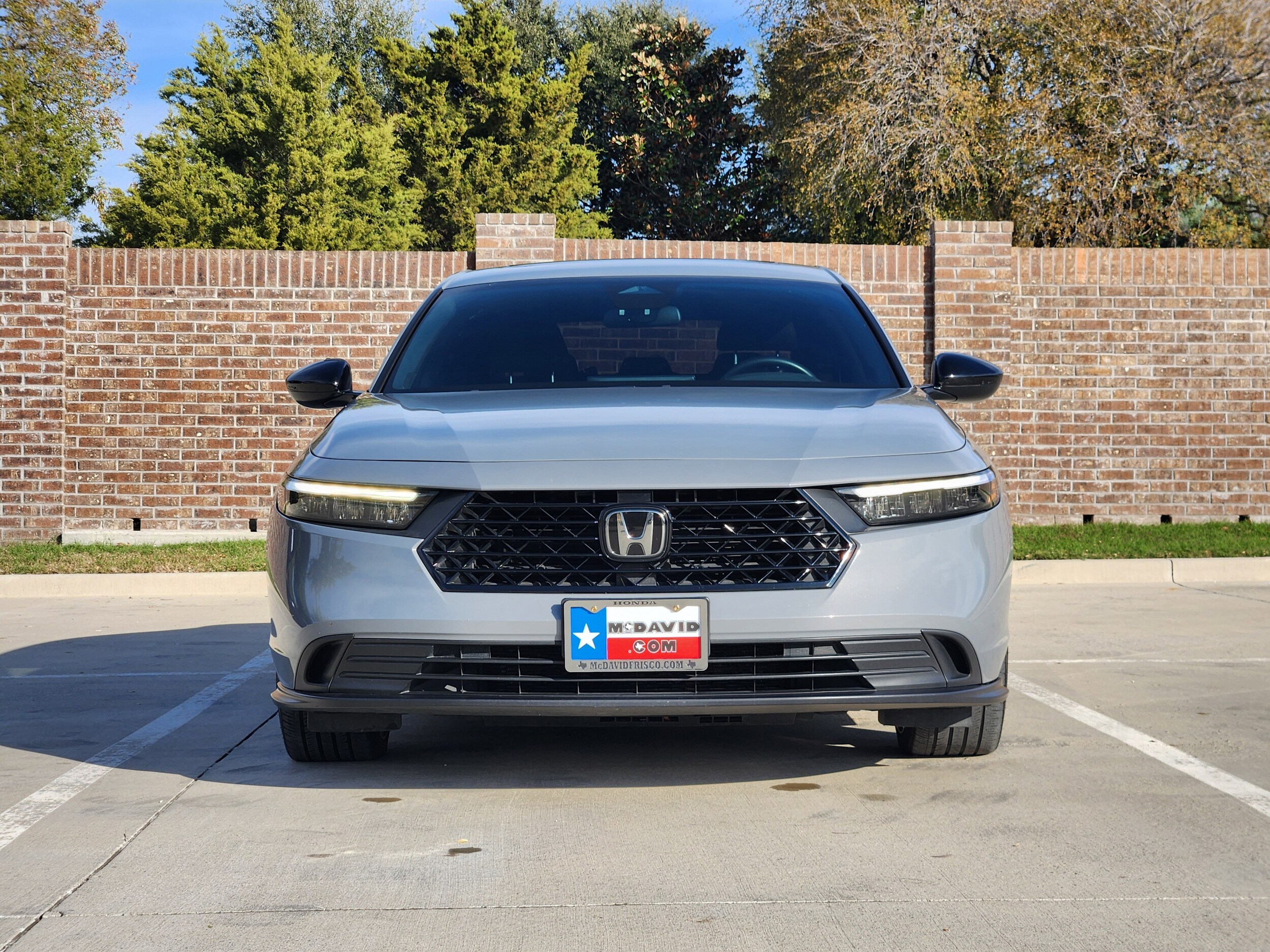 2023 Honda Accord Hybrid Sport photo 2