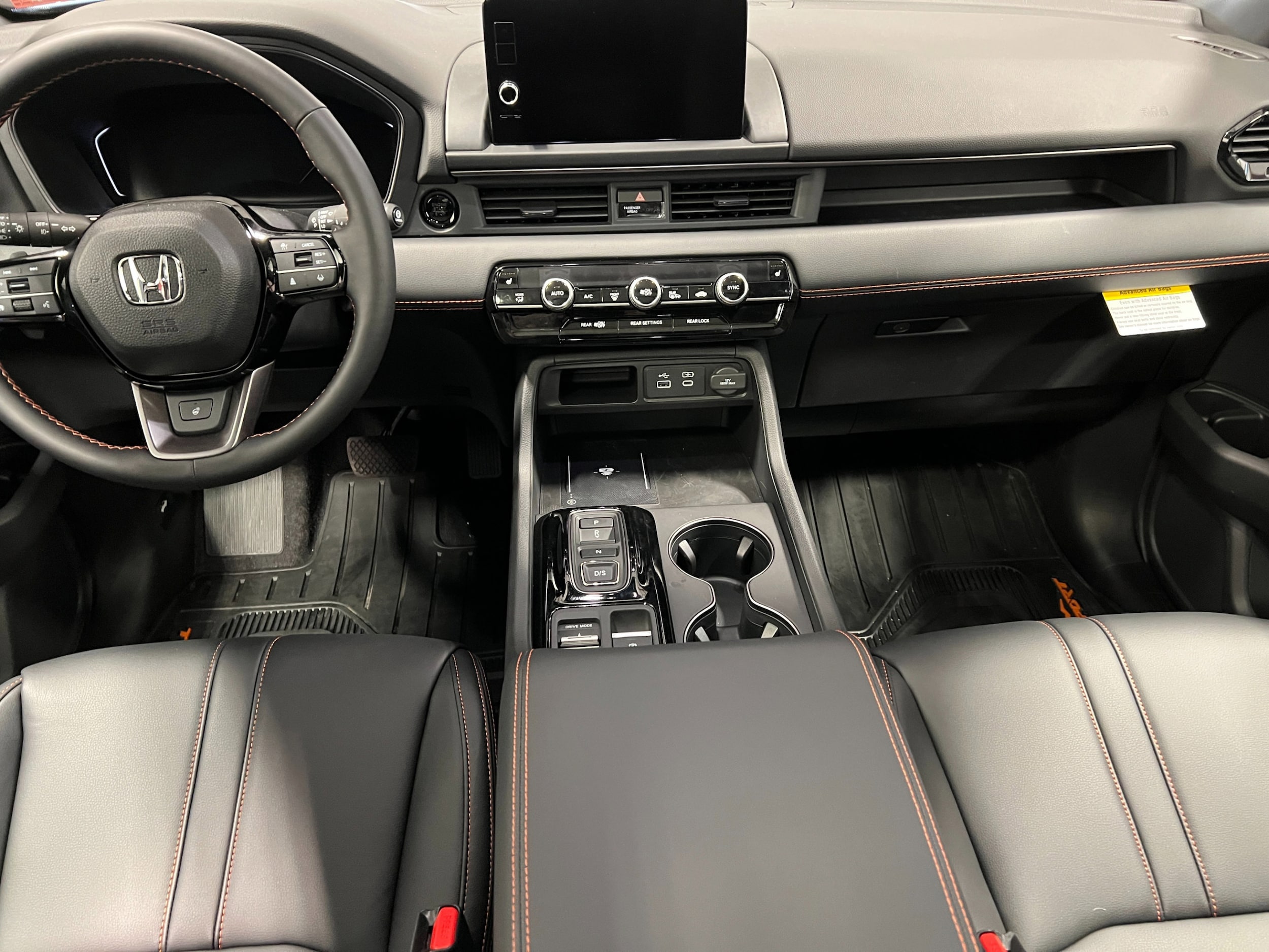 2025 Honda Pilot TrailSport - Photo 10