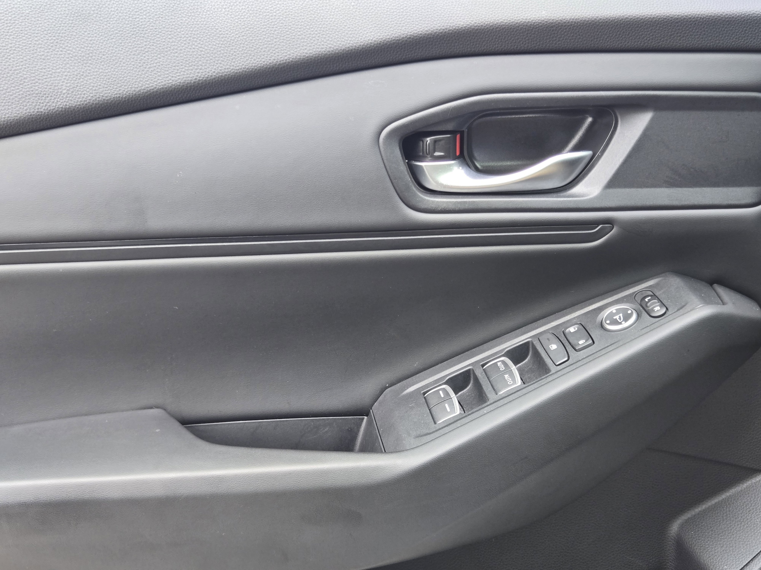 2024 Honda Accord EX - Photo 24