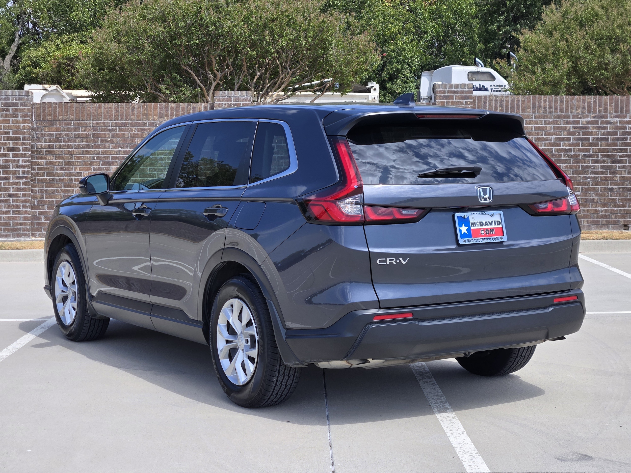2025 Honda CR-V LX - Photo 8