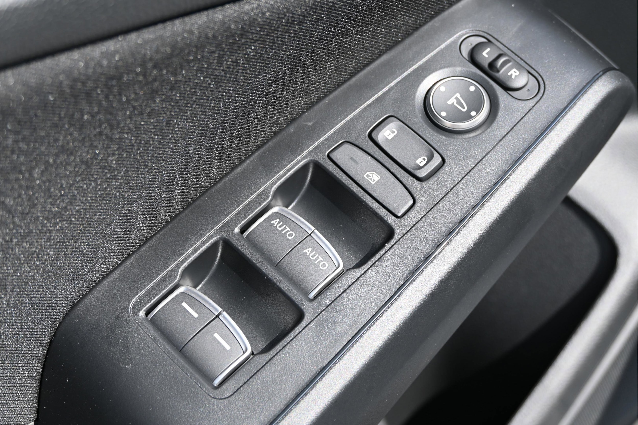 2026 Honda Civic Hatchback Sport - Photo 18