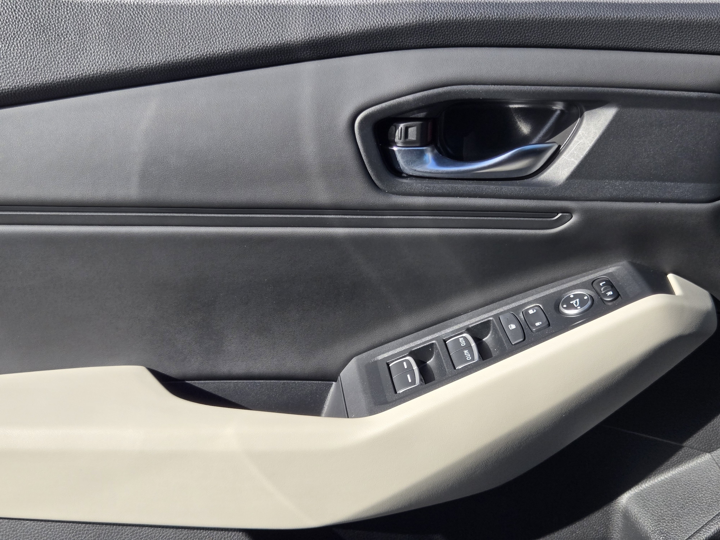 2023 Honda Accord EX - Photo 24