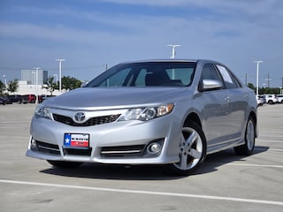 2012 Toyota Camry SE Sedan