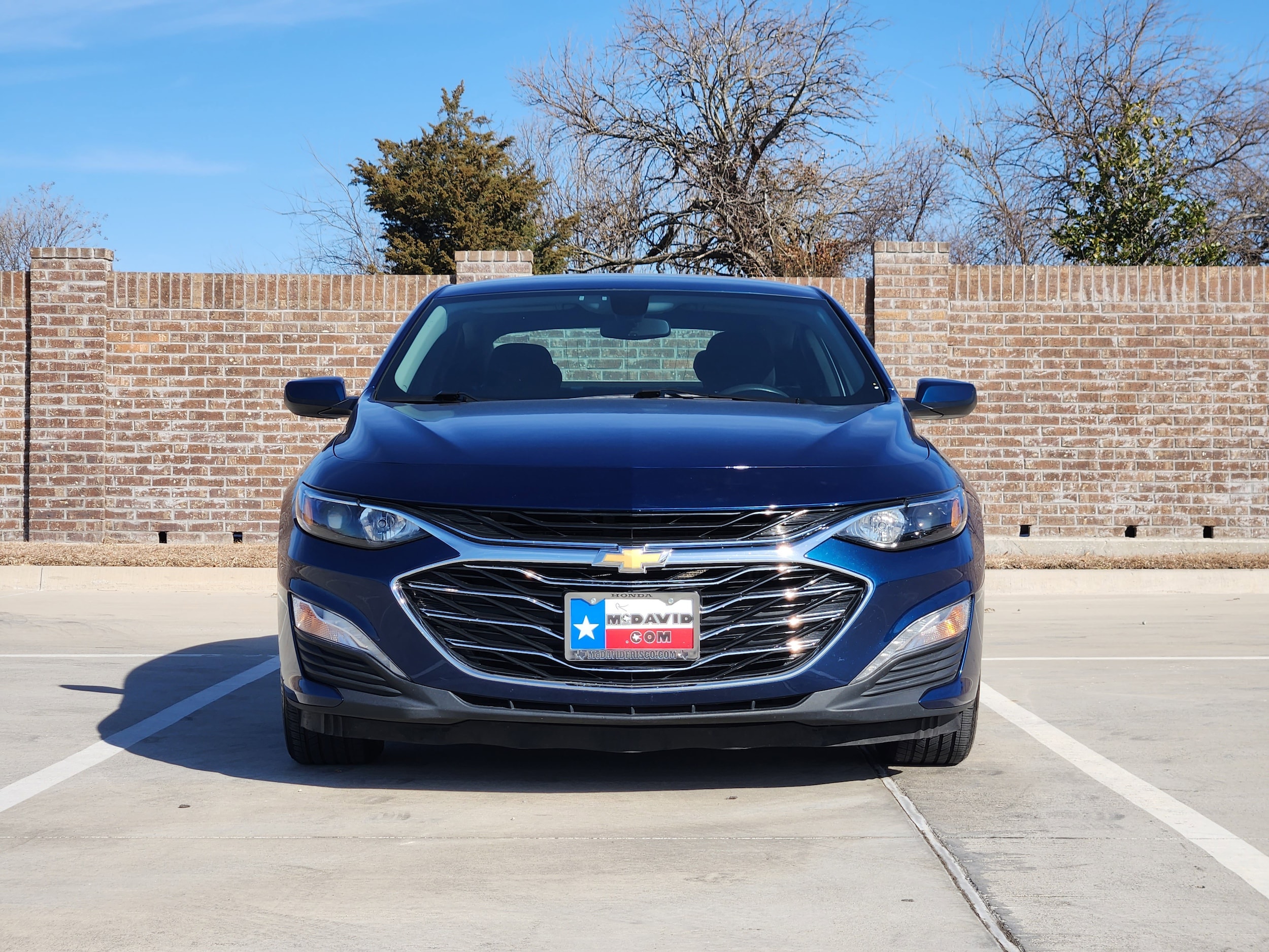 Used 2019 Chevrolet Malibu 1LT with VIN 1G1ZD5ST0KF123483 for sale in Frisco, TX