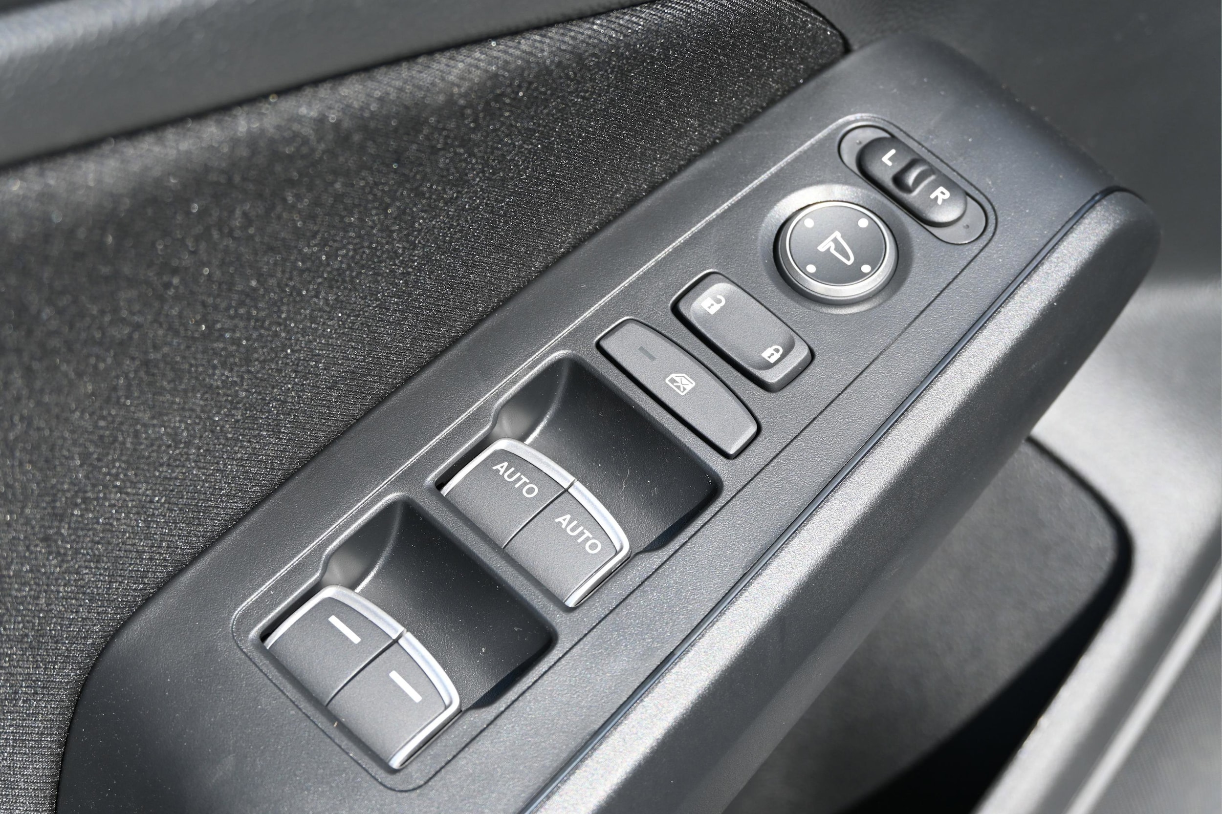 2026 Honda Civic Hatchback Sport - Photo 18