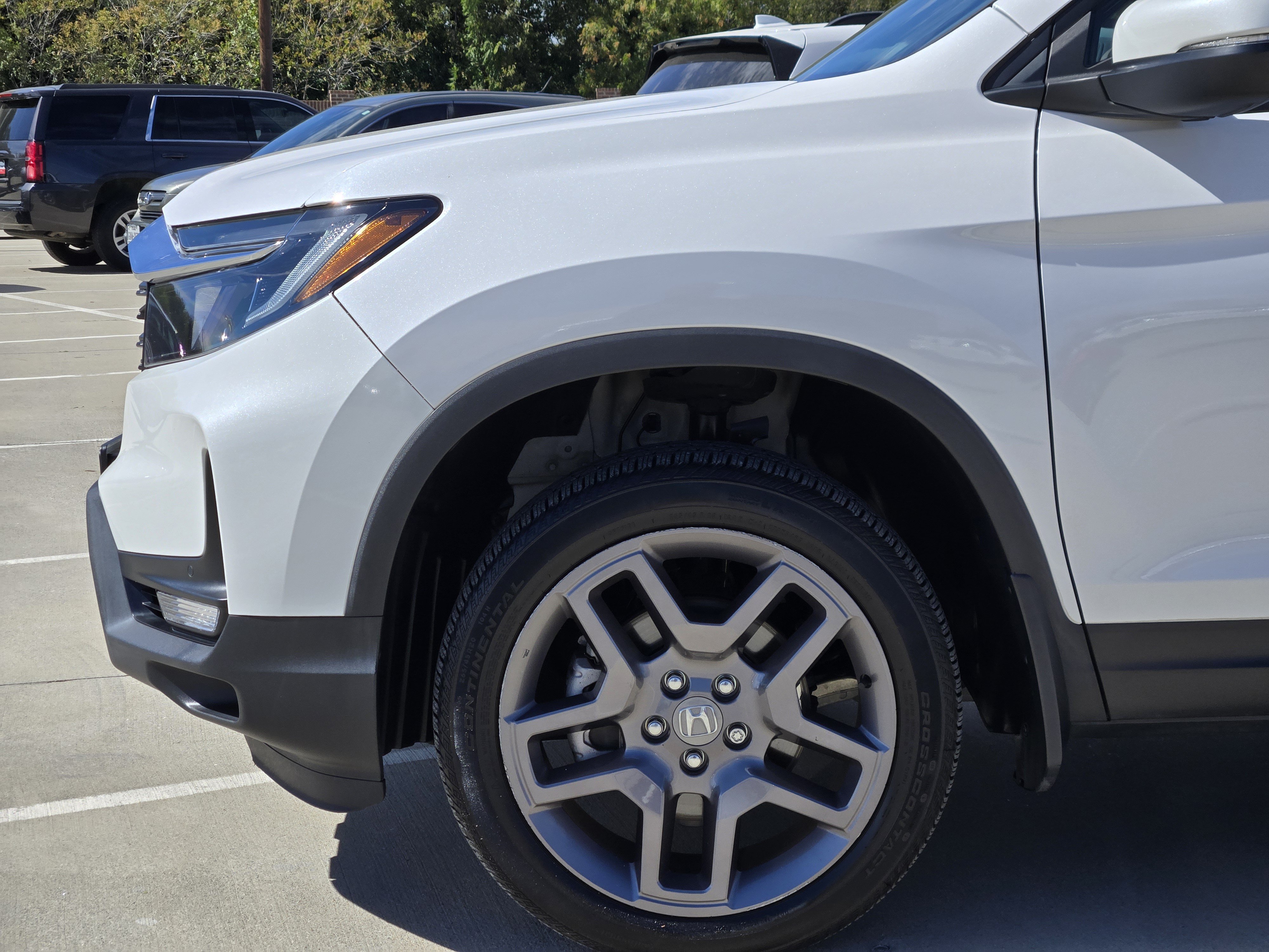 2023 Honda Passport EX-L - Photo 10
