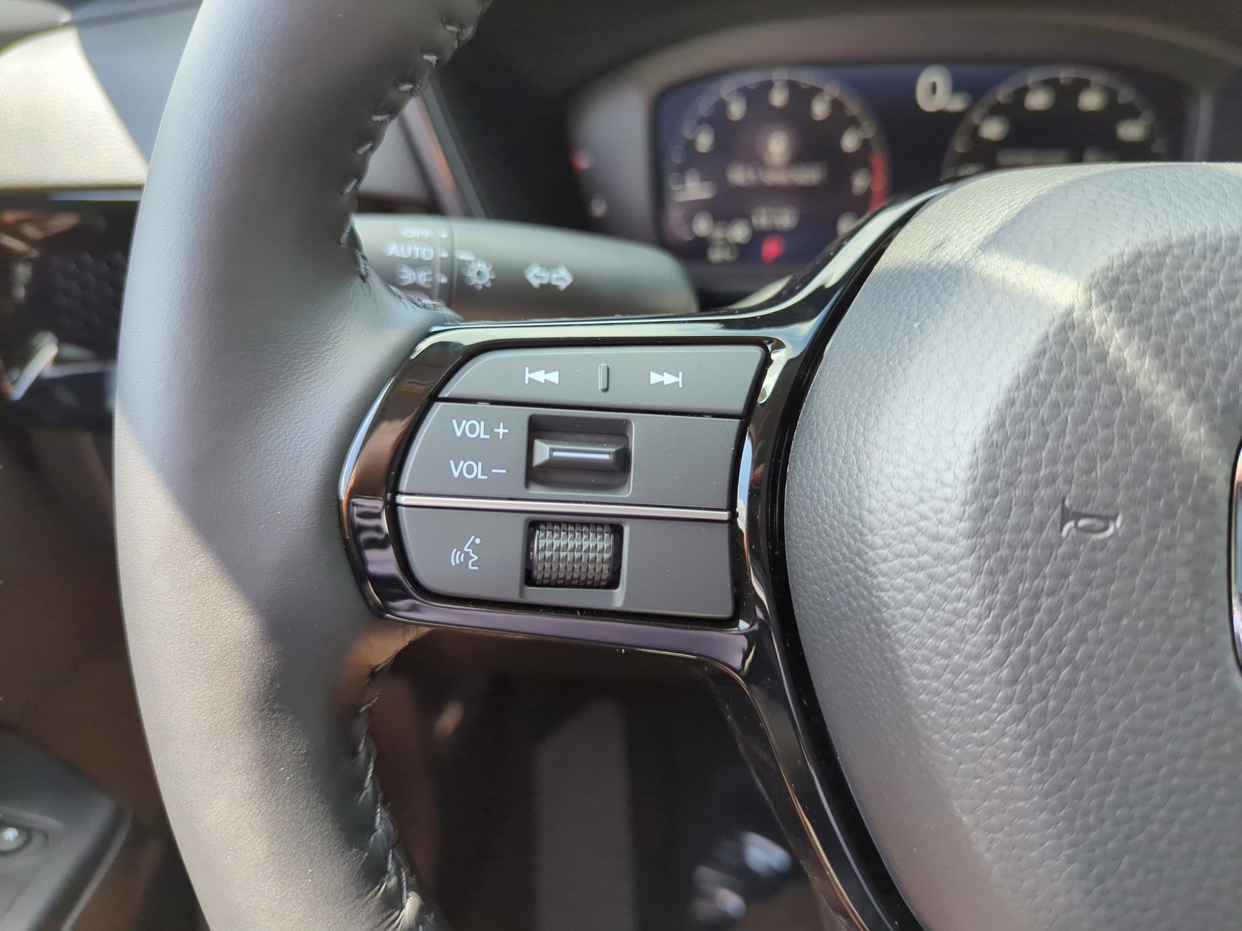 2026 Honda CR-V EX-L - Photo 12