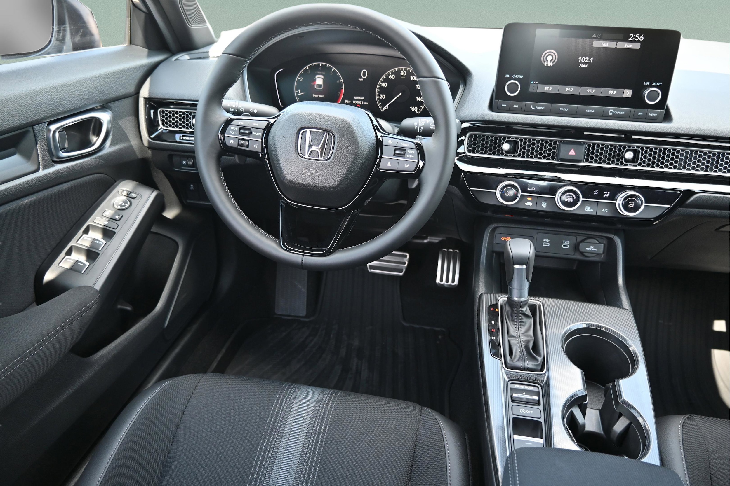 2026 Honda Civic Hatchback Sport - Photo 10