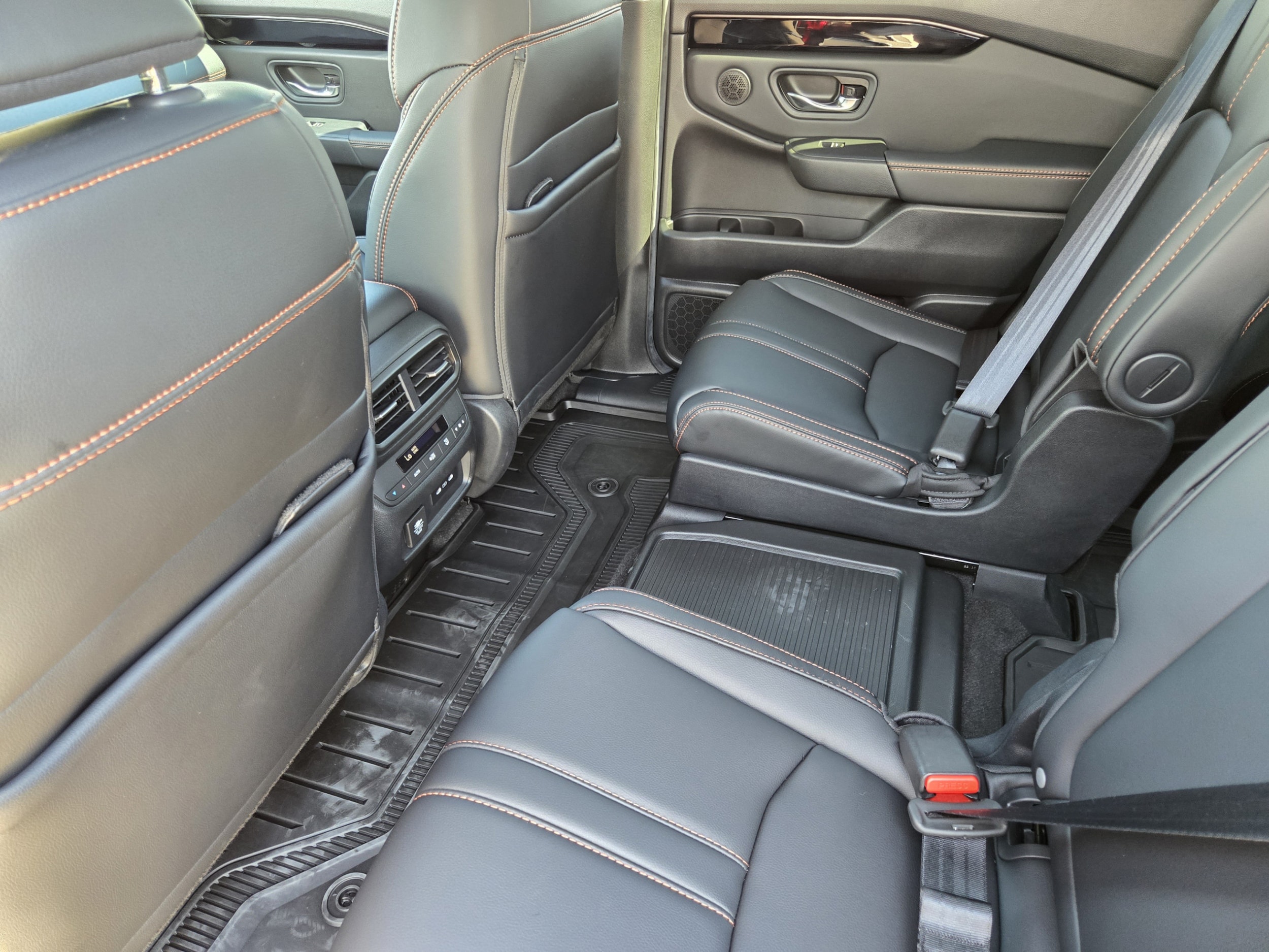 2025 Honda Pilot TrailSport - Photo 35