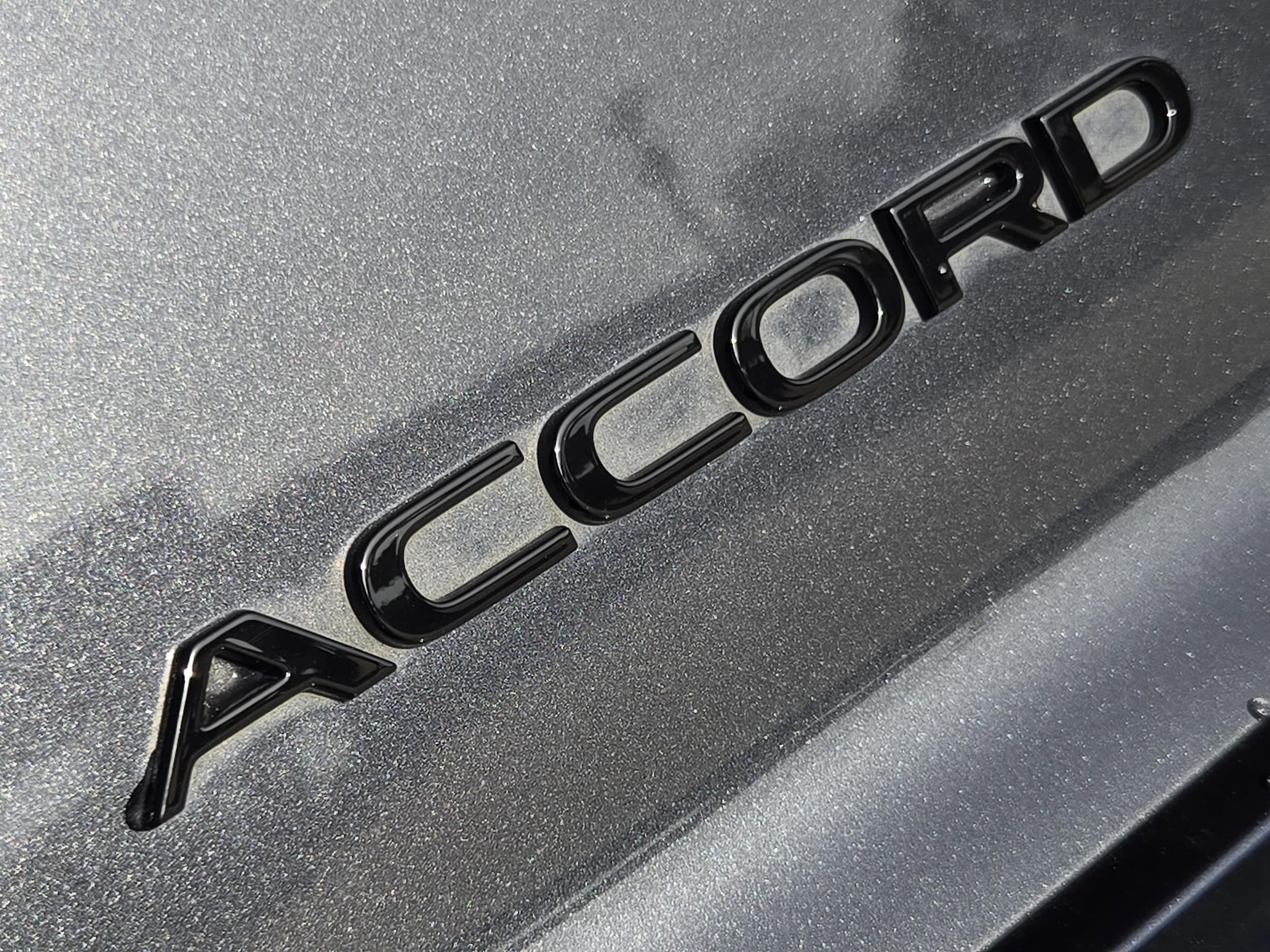 2024 Honda Accord Hybrid EX-L - Photo 31