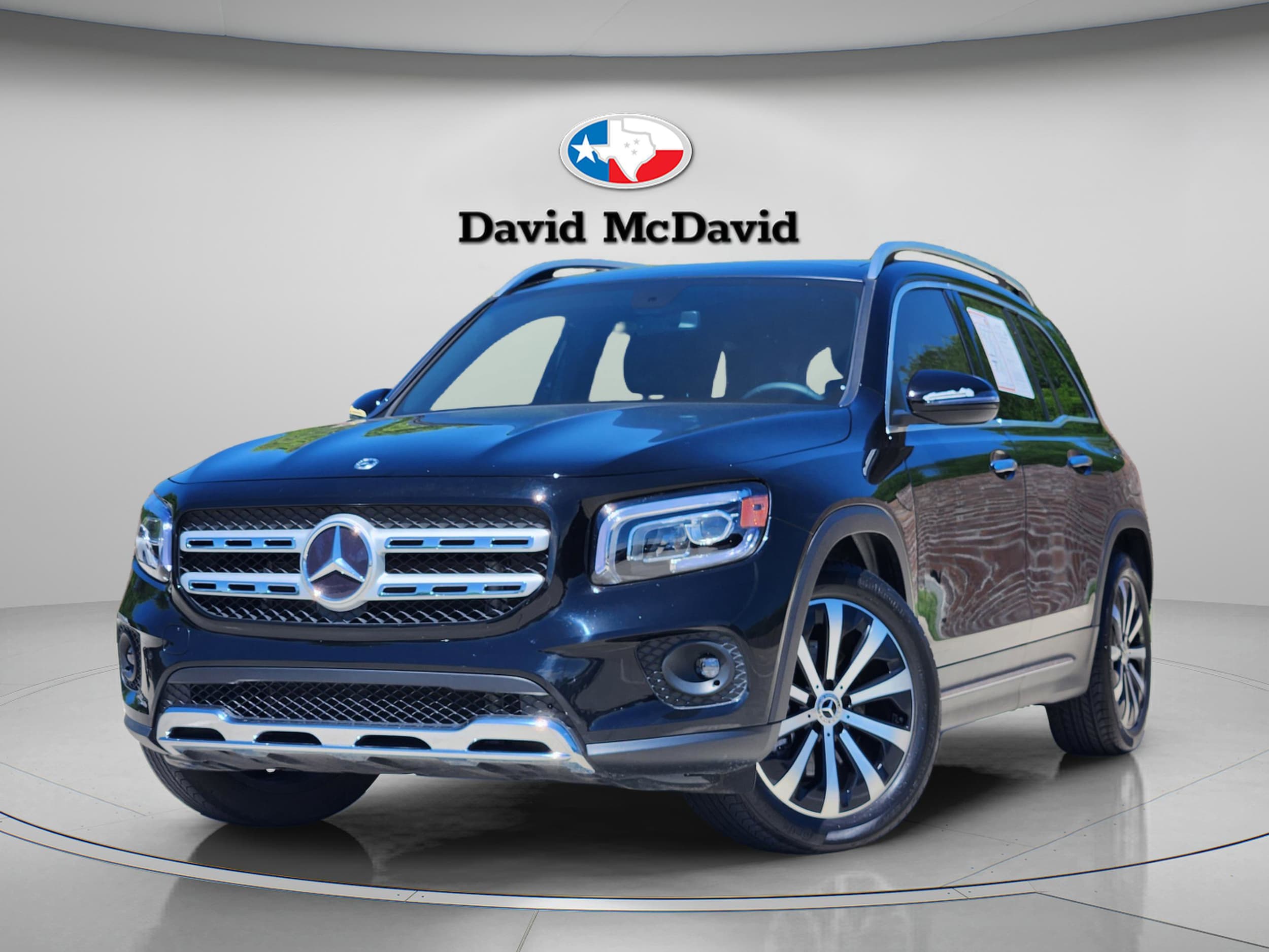 2023 Mercedes-Benz GLB GLB 250 4MATIC's photo
