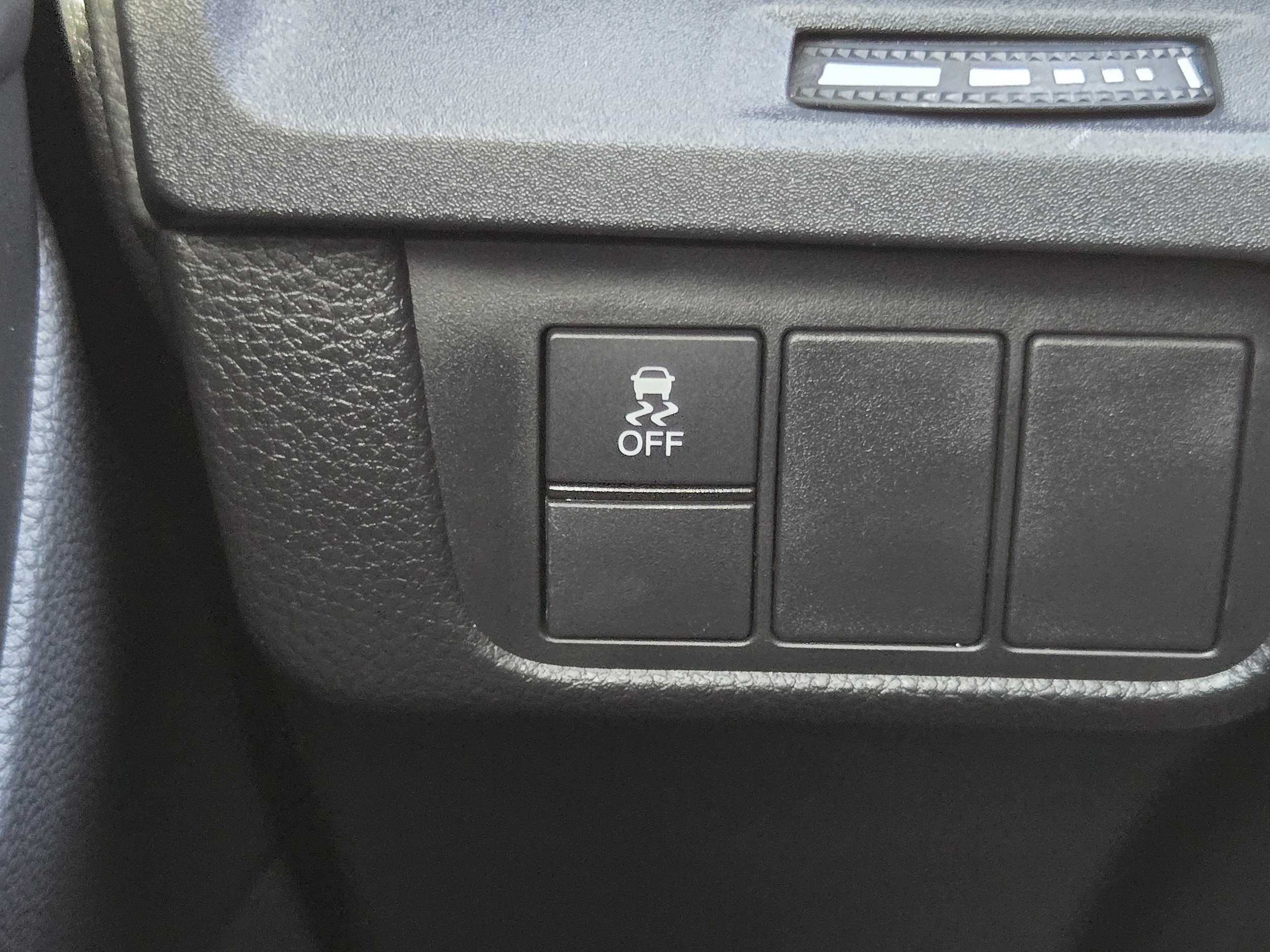 2024 Honda CR-V LX - Photo 24