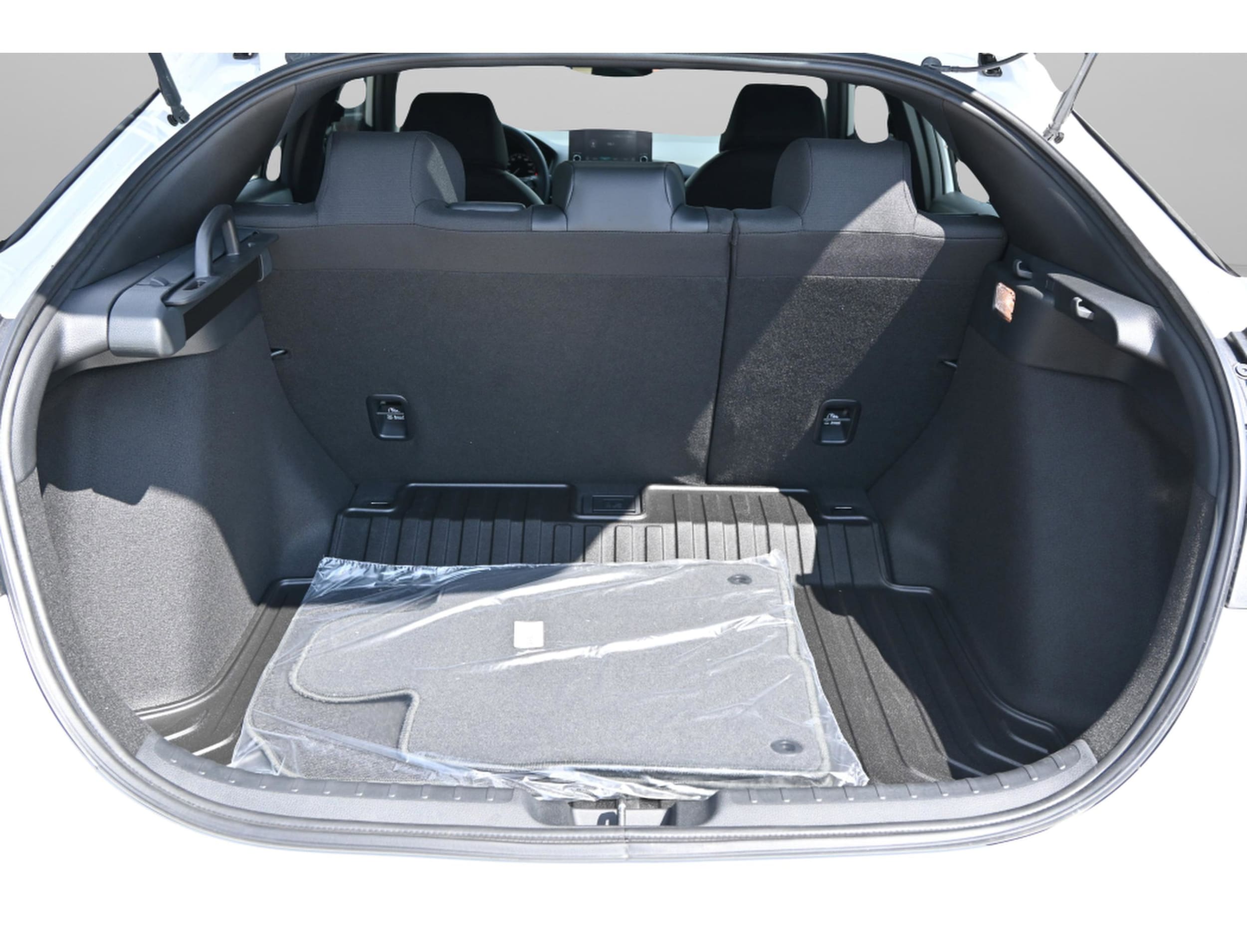 2026 Honda Civic Hatchback Sport - Photo 15