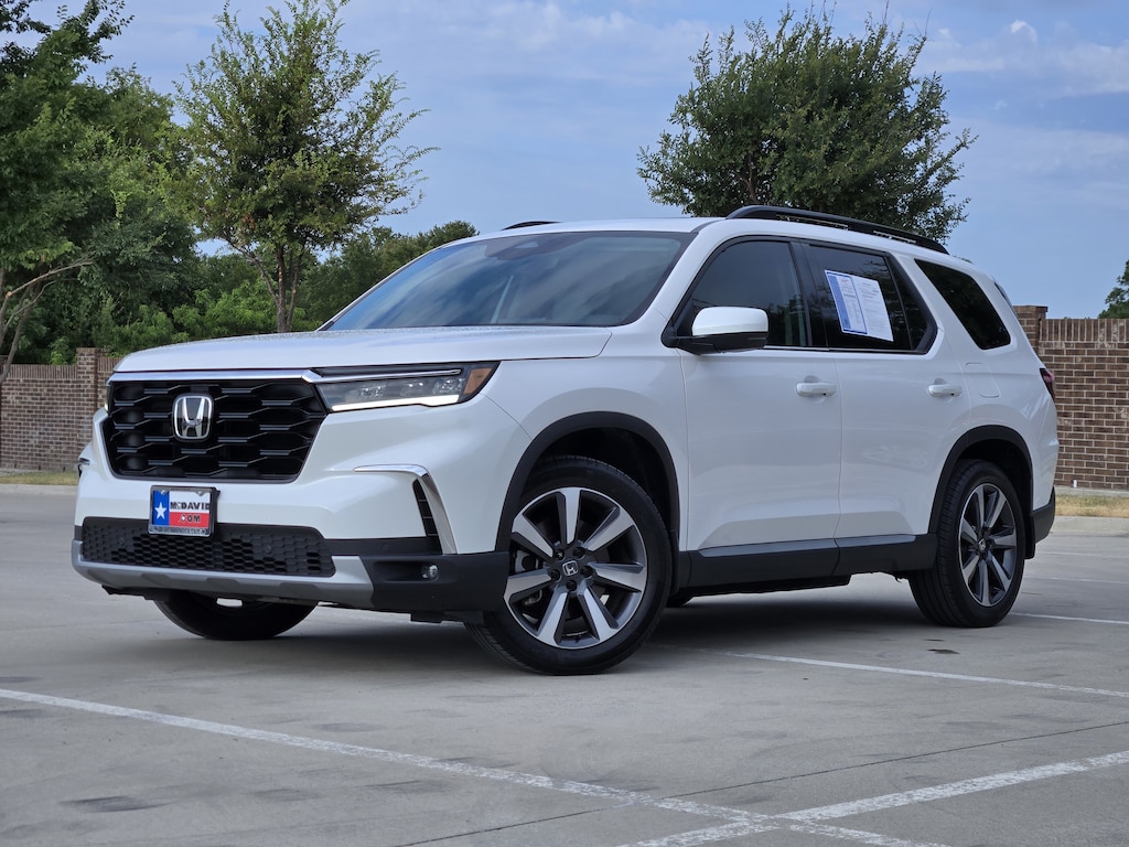 Certified 2025 Honda Pilot Touring SUV