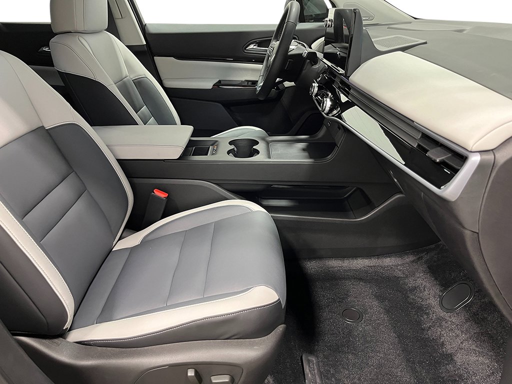 2025 Honda Prologue Touring photo 2