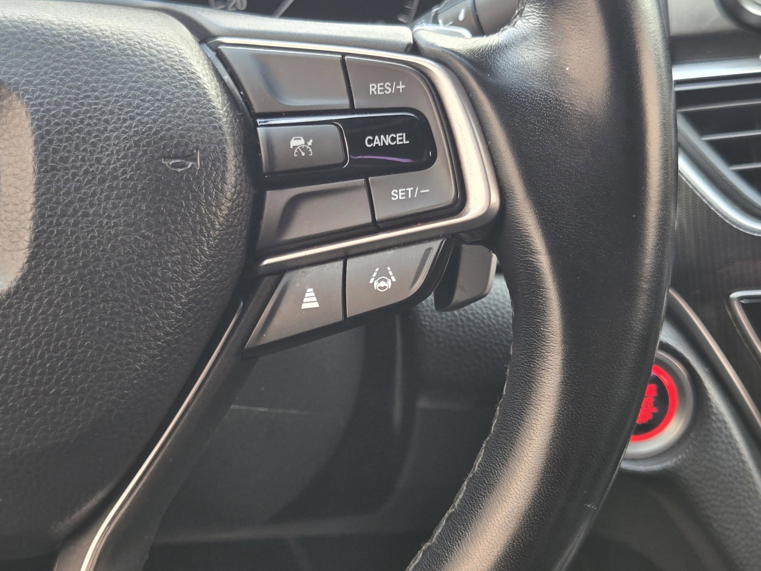 2022 Honda Accord Sport - Photo 25