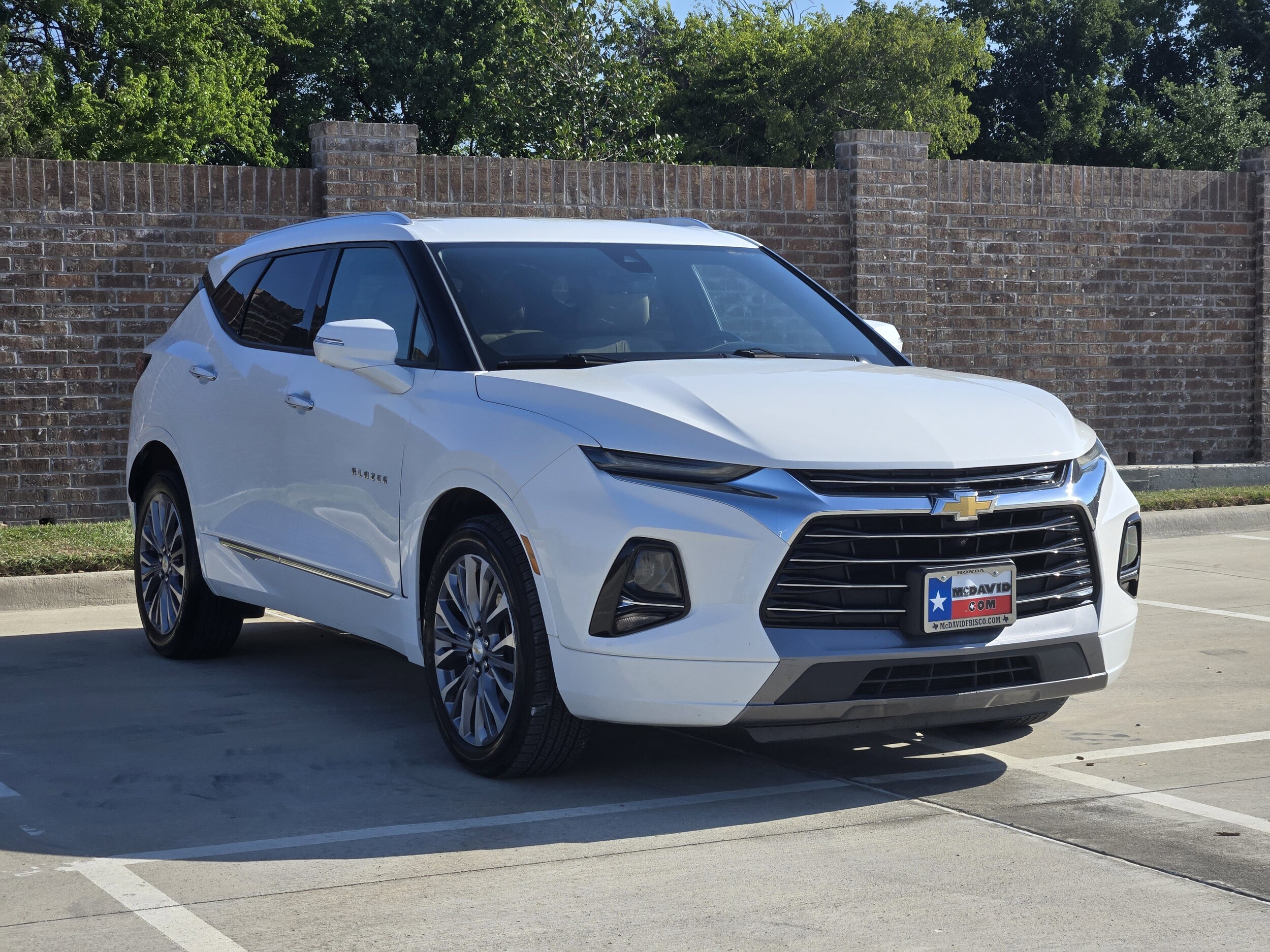 2019 Chevrolet Blazer Premier photo 2