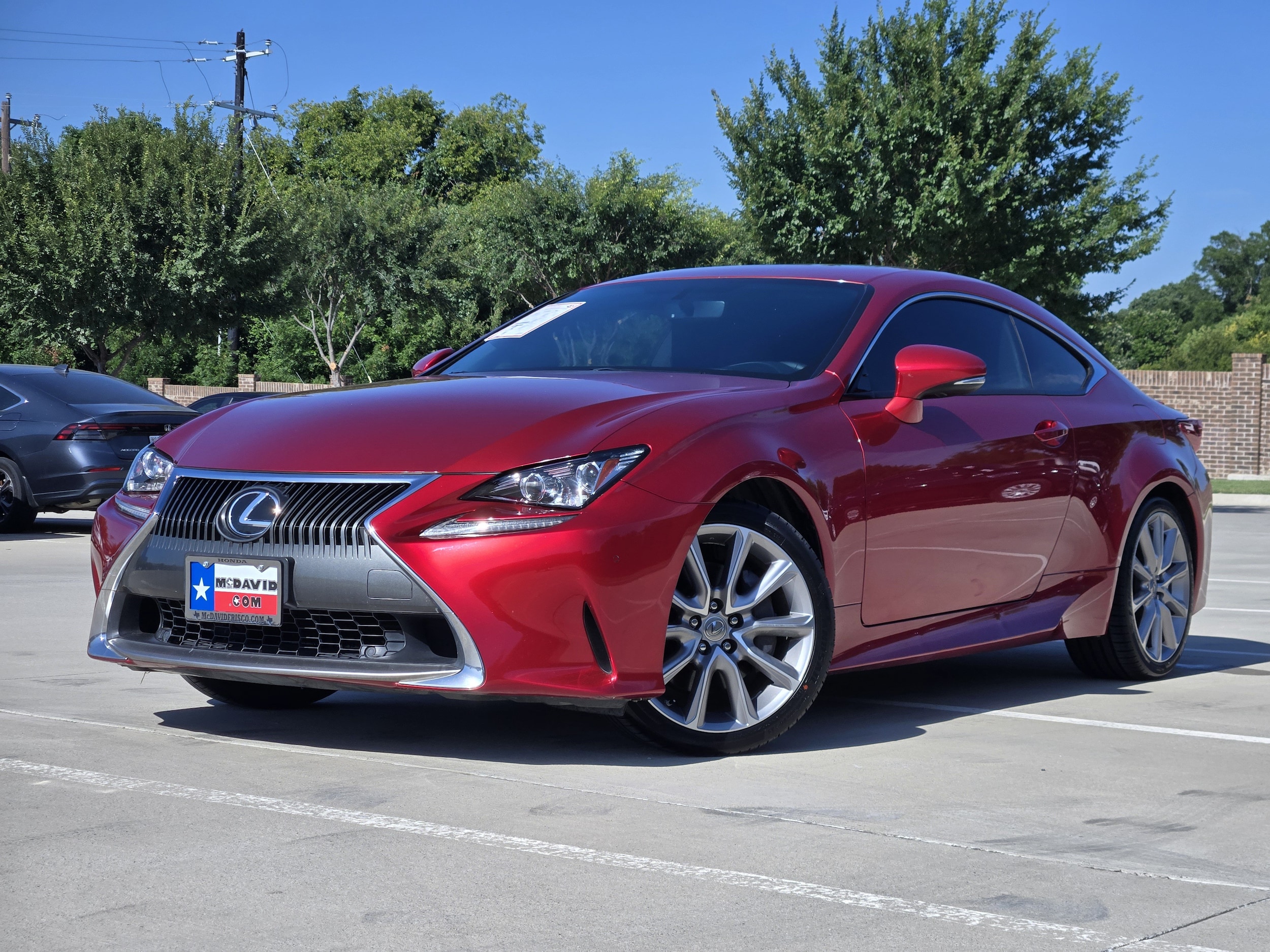 2016 Lexus RC 350 200t's photo