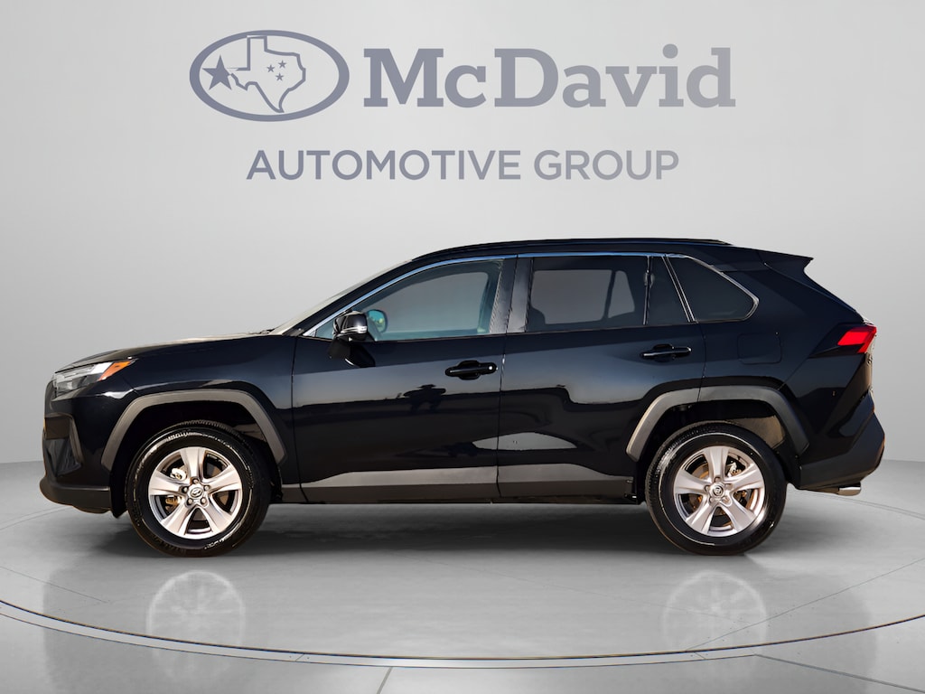 Used 2025 Toyota RAV4 XLE SUV