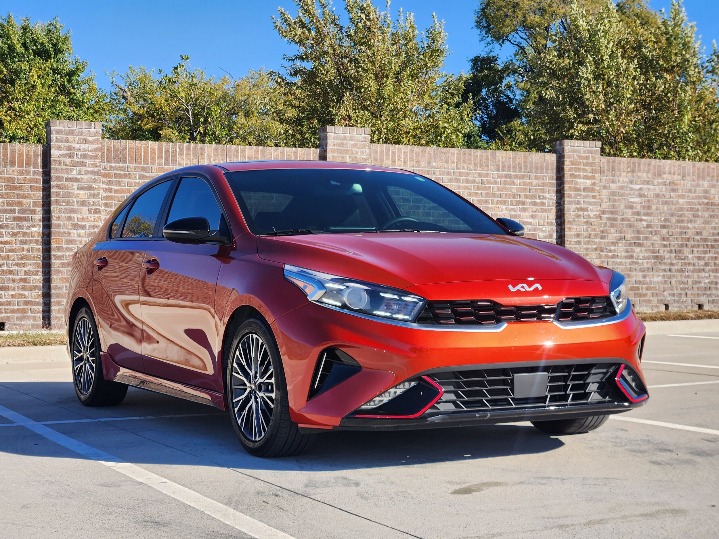 2023 Kia Forte GT-Line photo 3