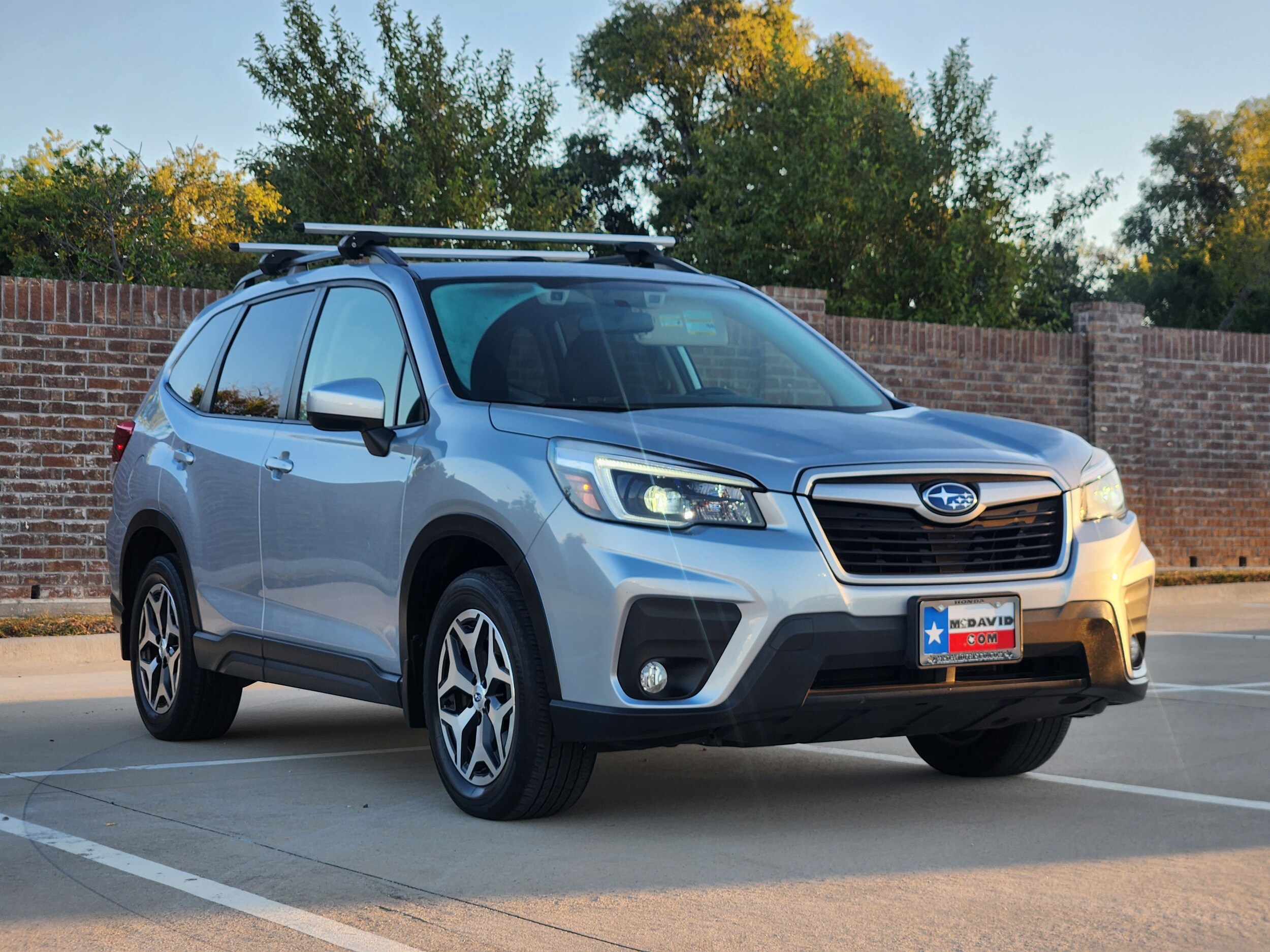 2021 Subaru Forester Premium photo 3