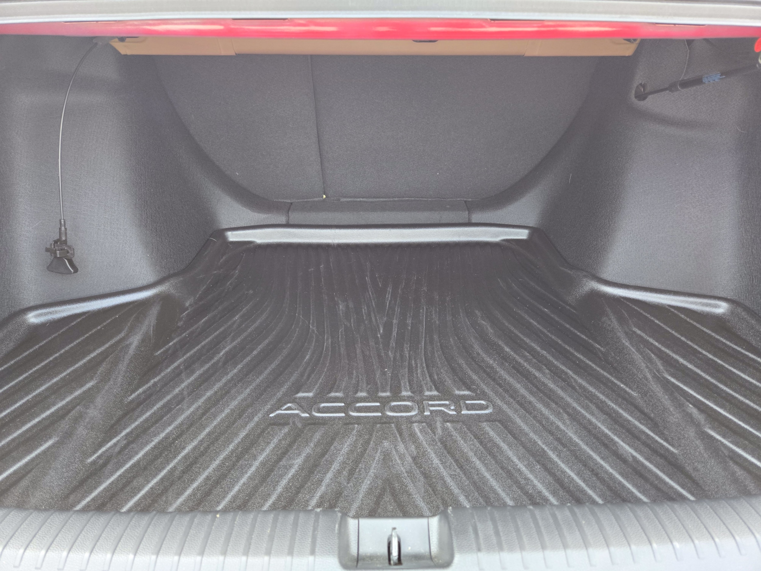 2025 Honda Accord SE - Photo 27