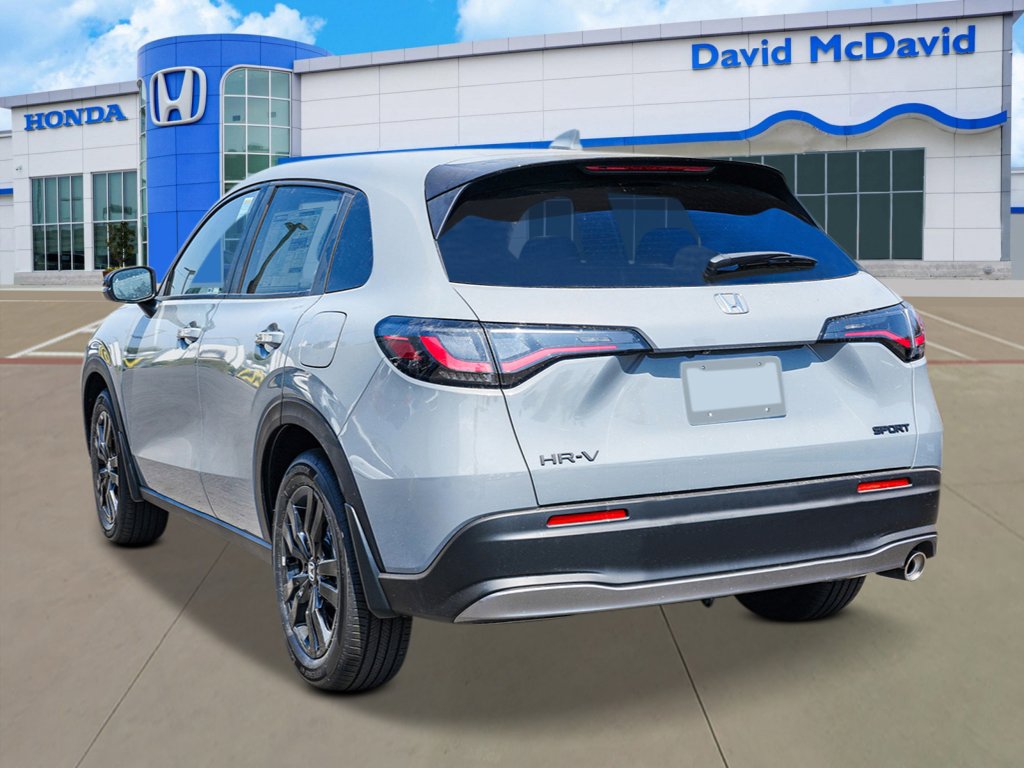 2026 Honda HR-V Sport photo 2