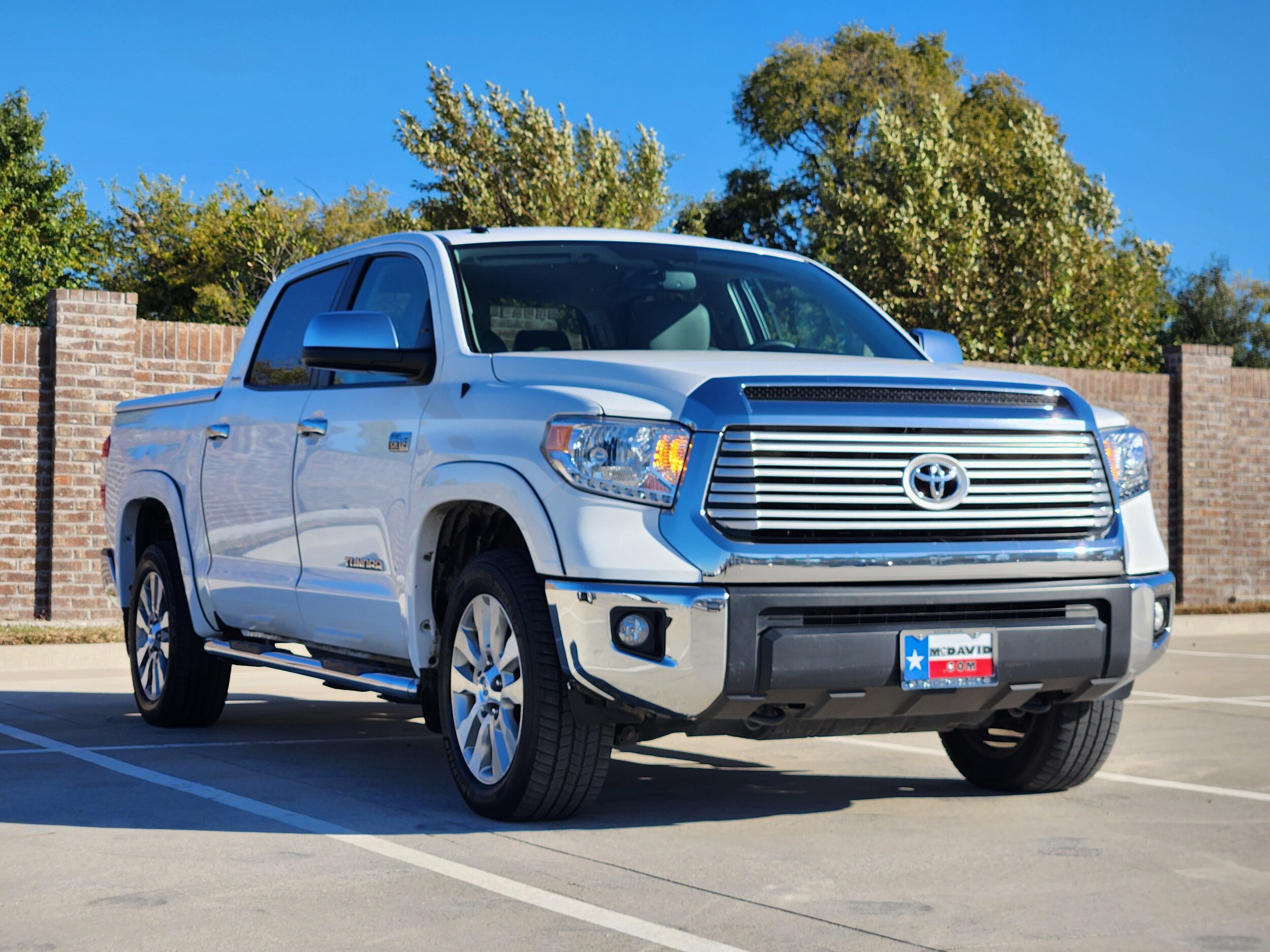 2016 Toyota Tundra Limited photo 3
