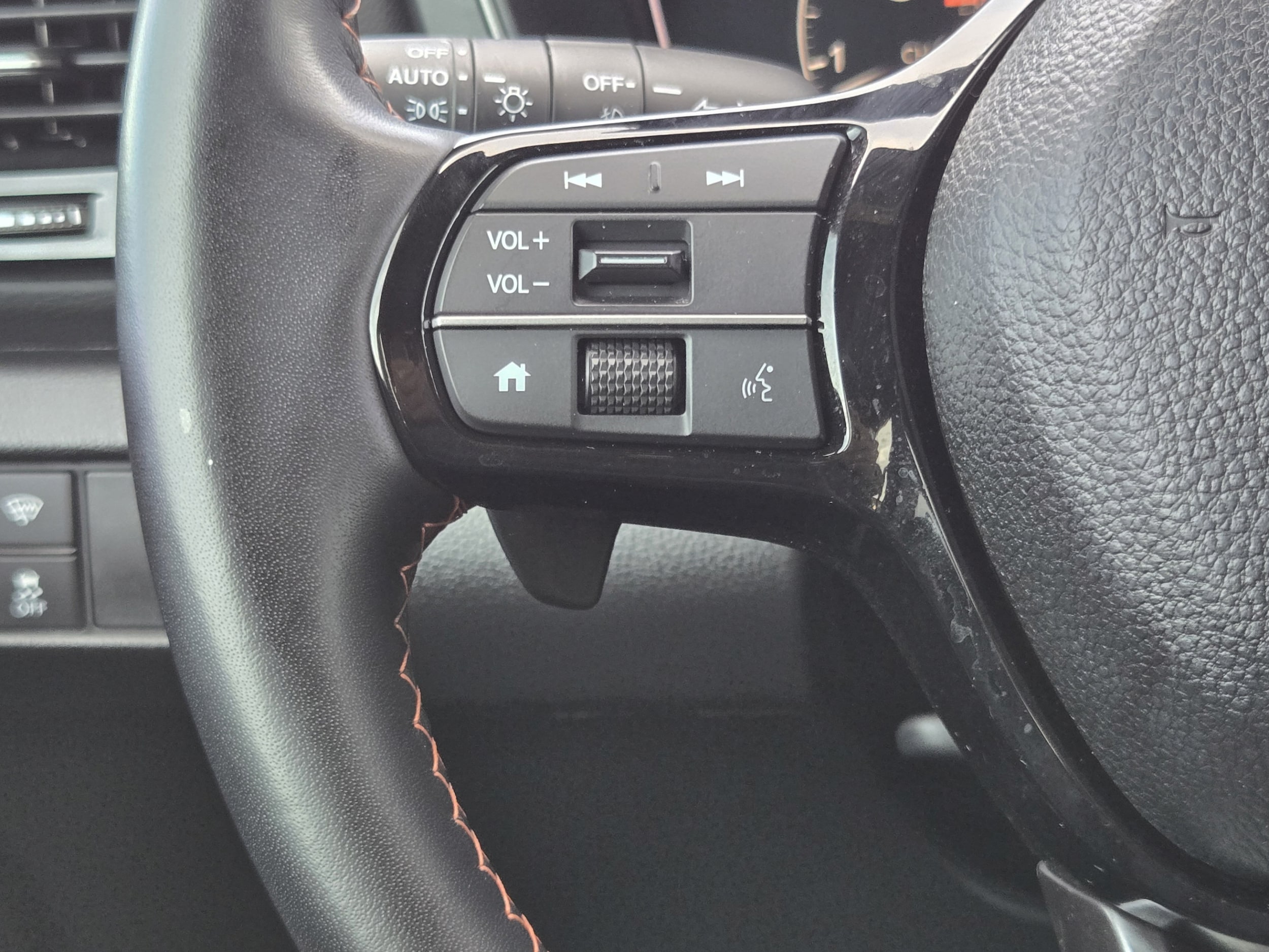 2025 Honda Pilot TrailSport - Photo 24