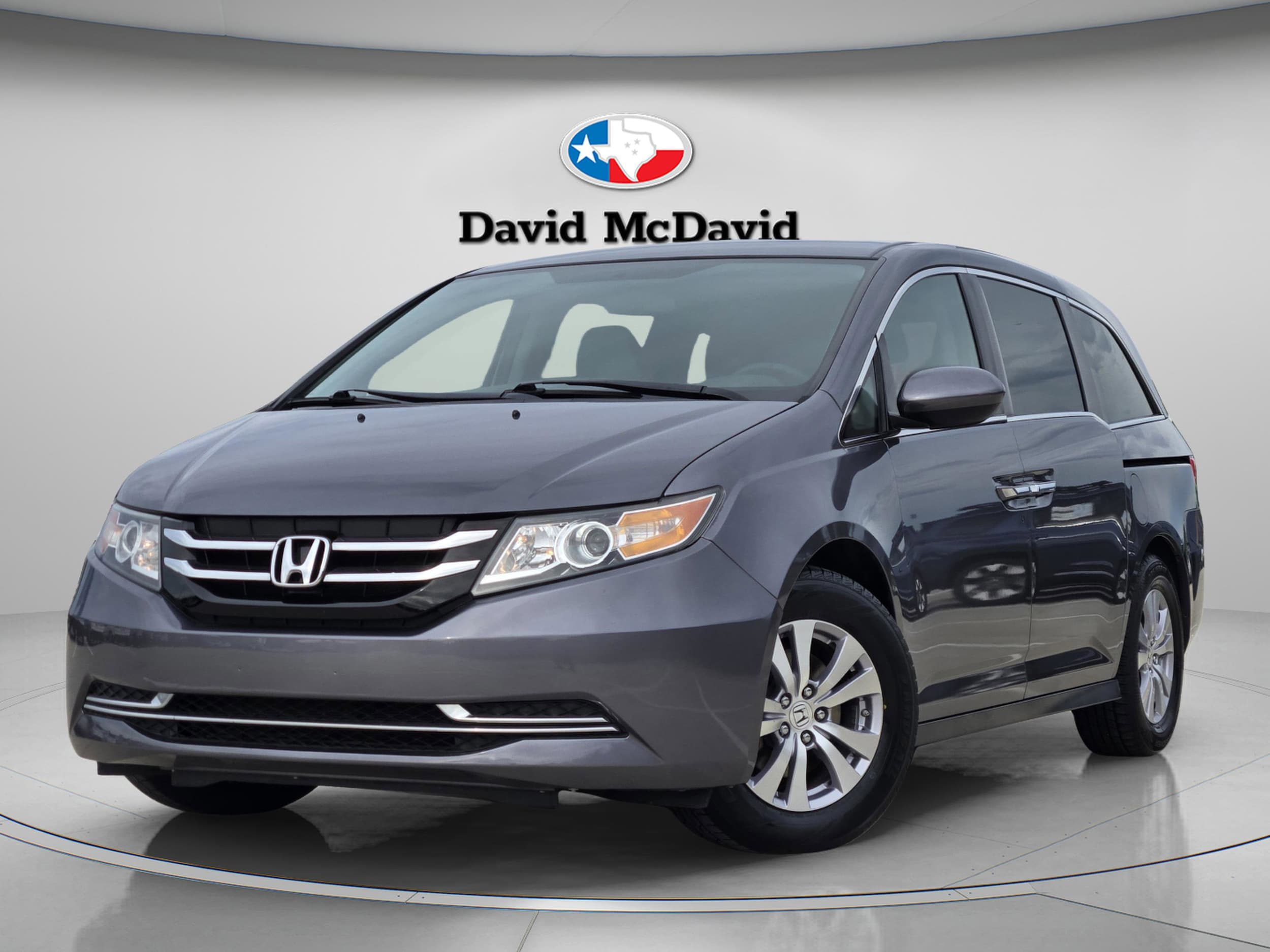 2016 Honda Odyssey SE's photo