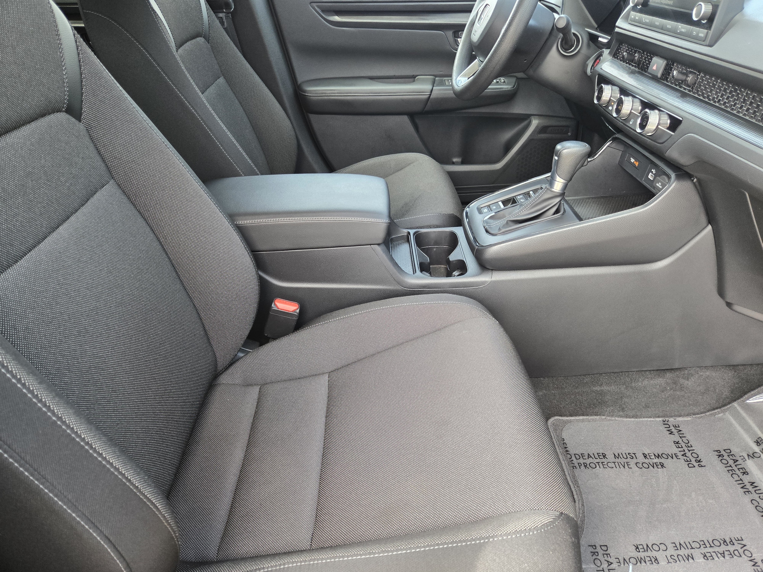 2025 Honda CR-V LX - Photo 14
